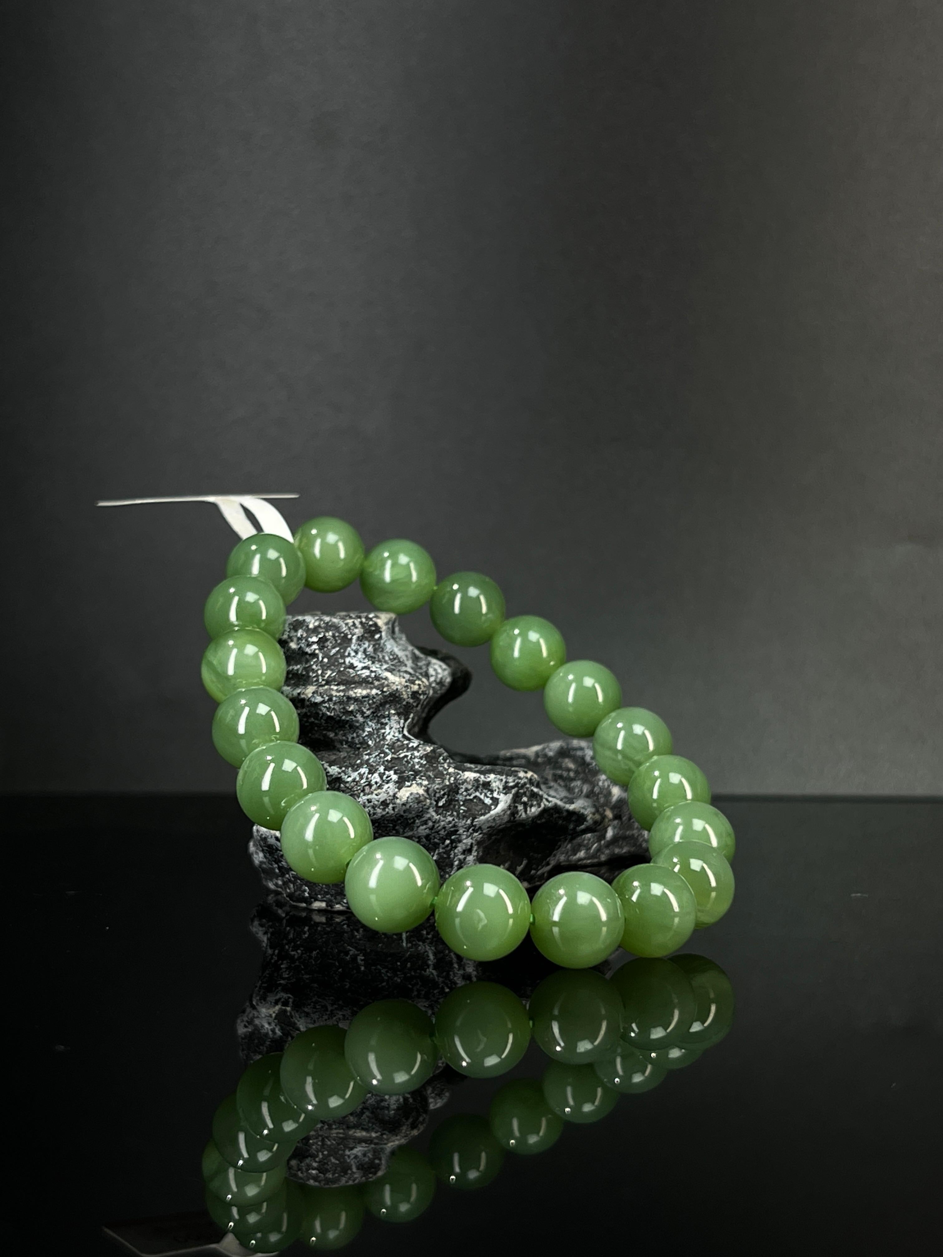 根付　和田玉 ponk-sfej-bgwd02-1.jpg