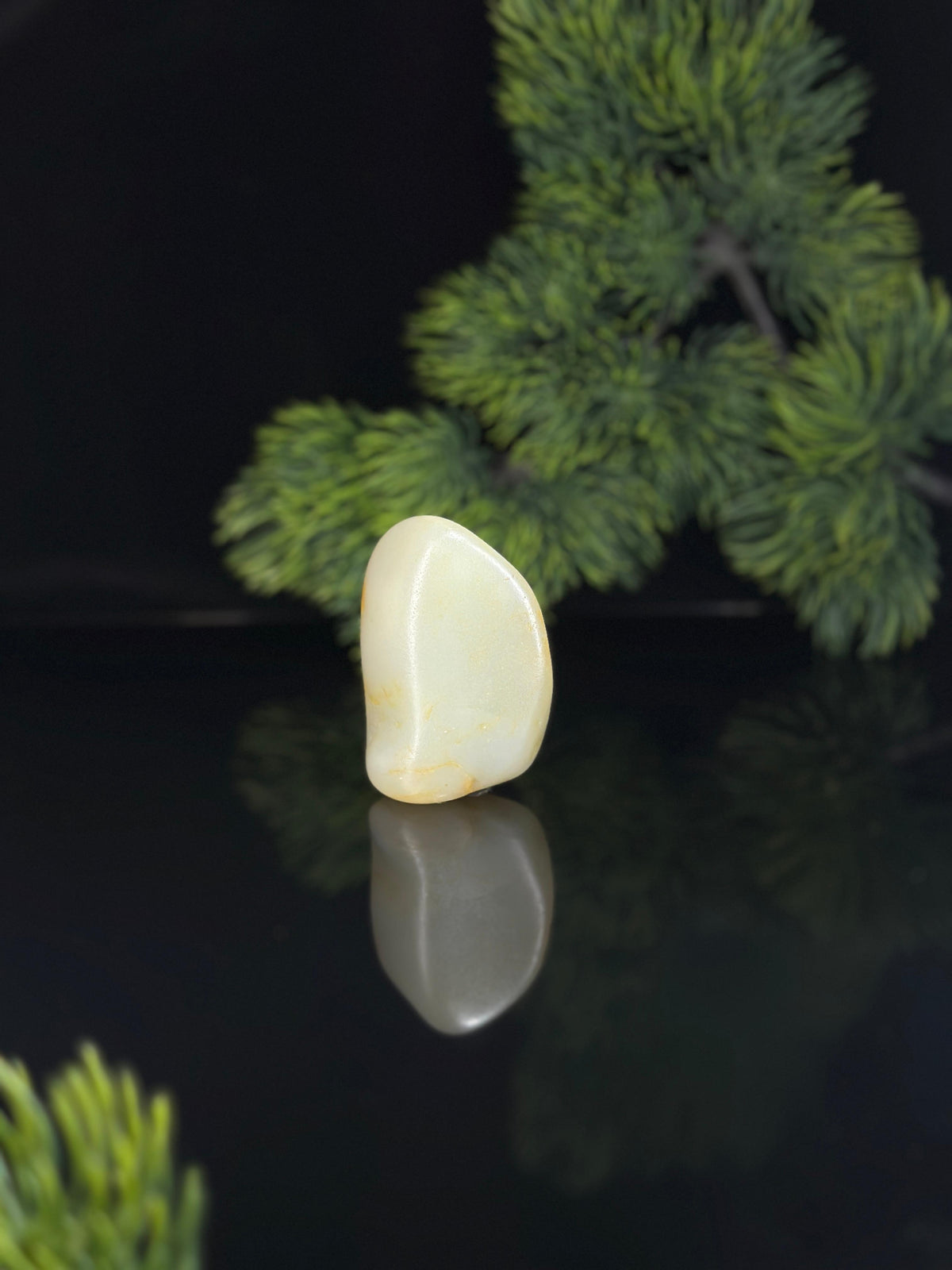 新疆和田玉白玉洒金皮挂件籽（yc504931）