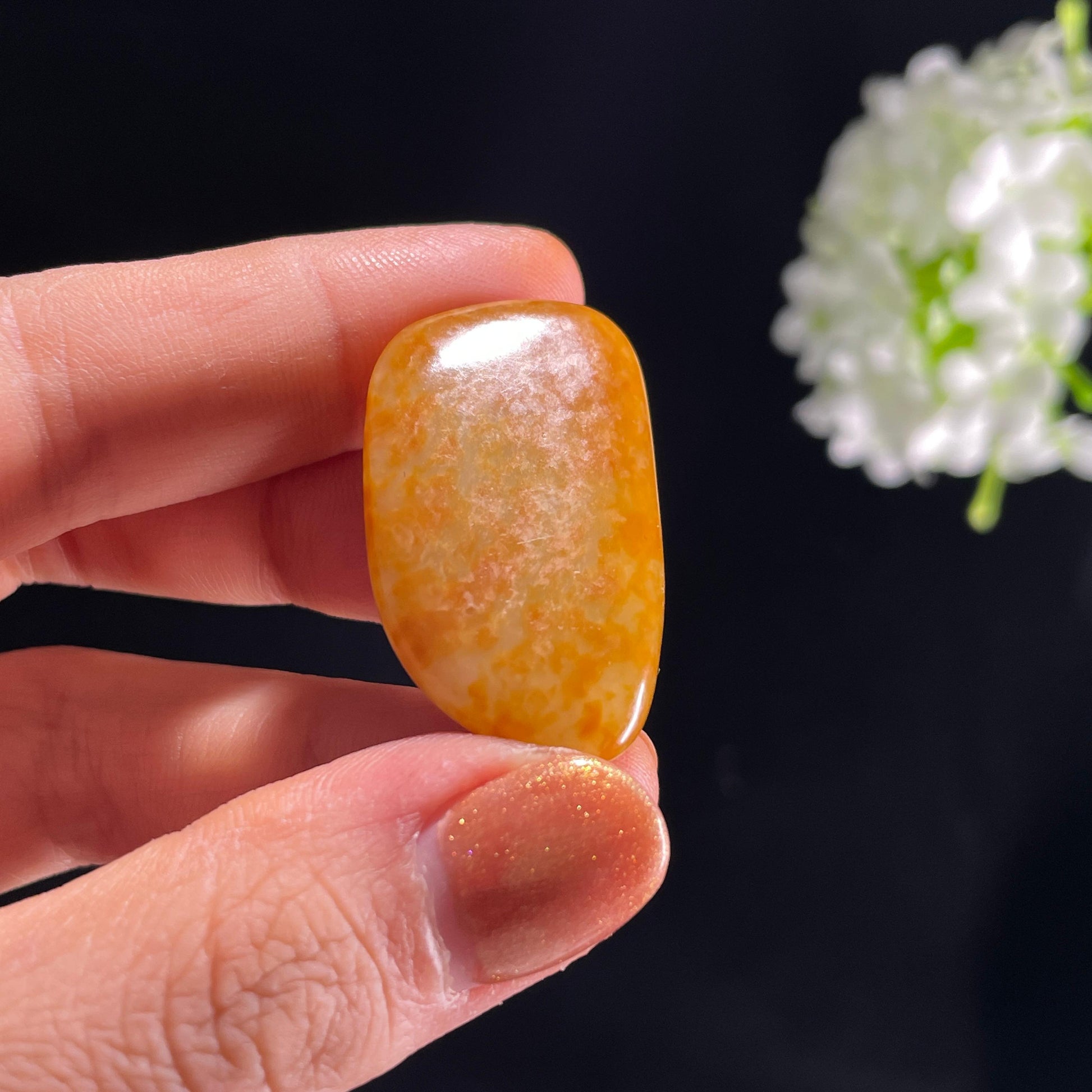 和田玉白玉“含章蕴秀”通体洒金皮籽料（yc387258）