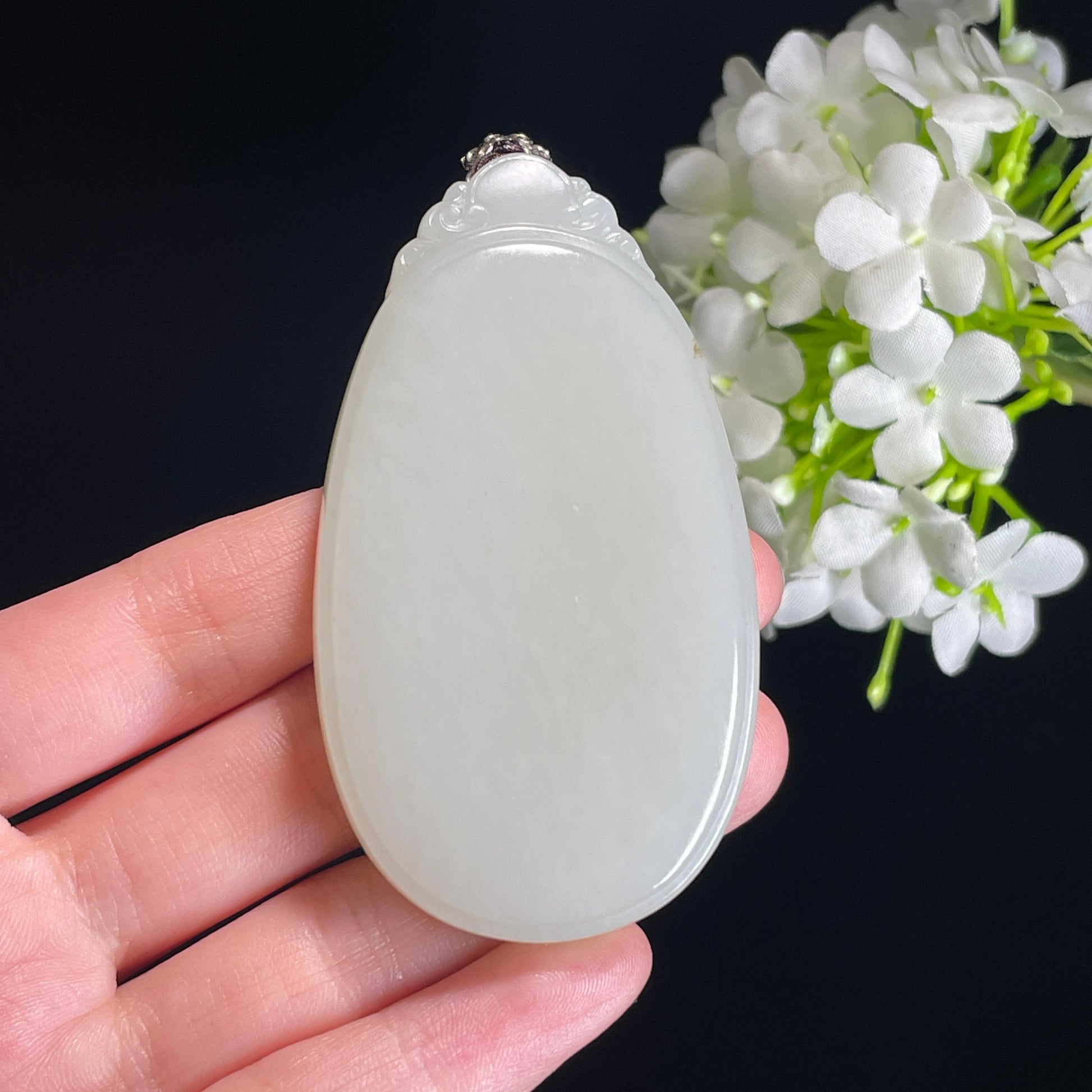 和田玉籽料白玉 “洒金皮随形无事牌”（yc325523）