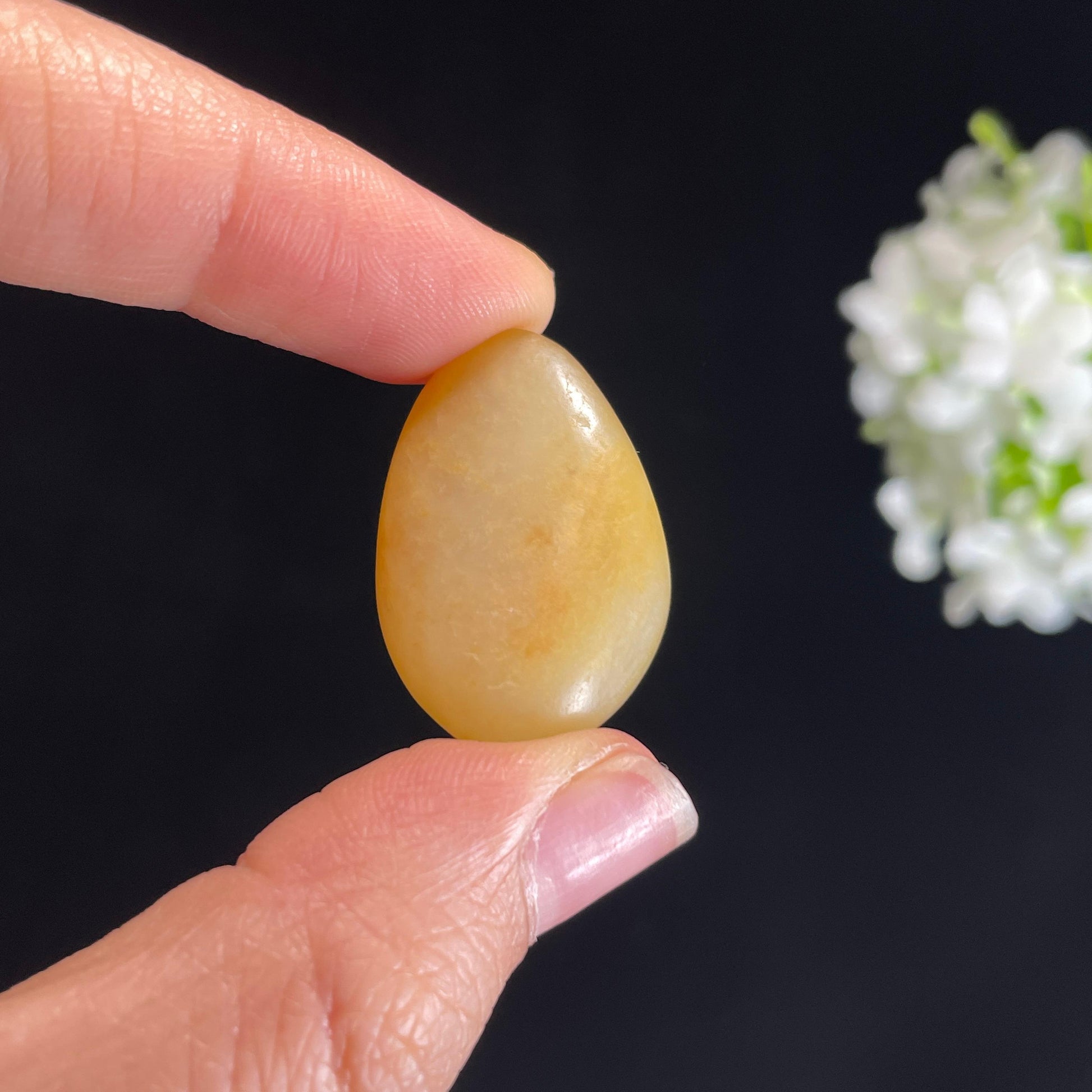 新疆和田玉“蜜金凝珠”暖白种洒金皮籽料（yc443673）