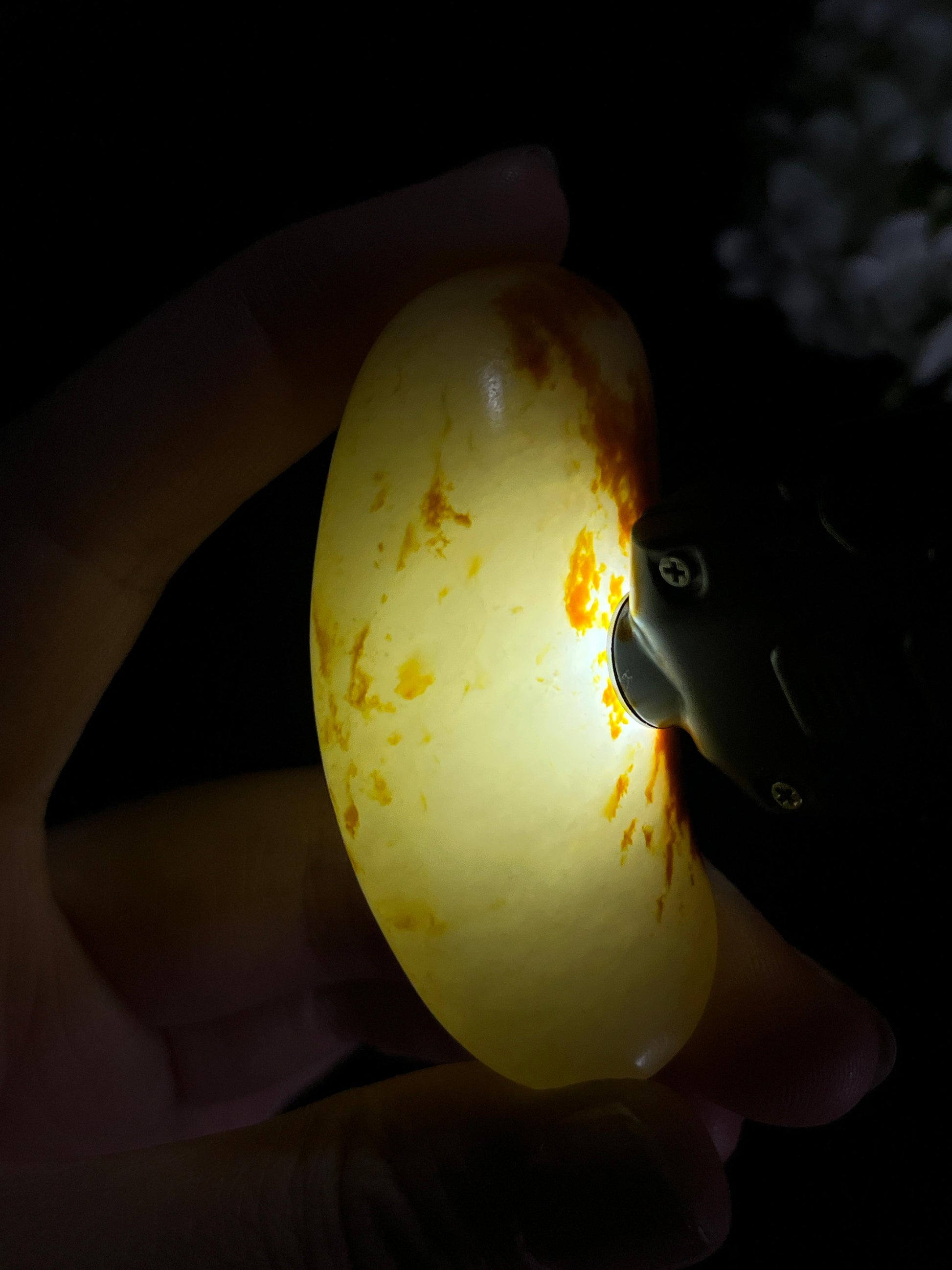 和田一级白玉玛丽艳枣红皮籽料原石手把件（yc265722）