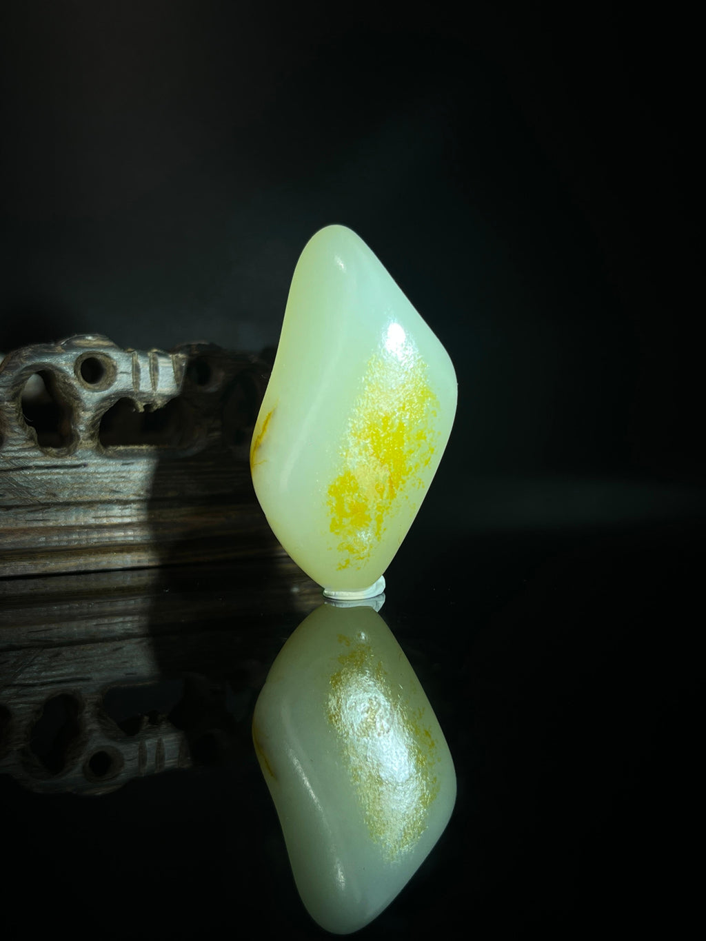 新疆和田玉籽料原石洒金皮挂件（yc236583）