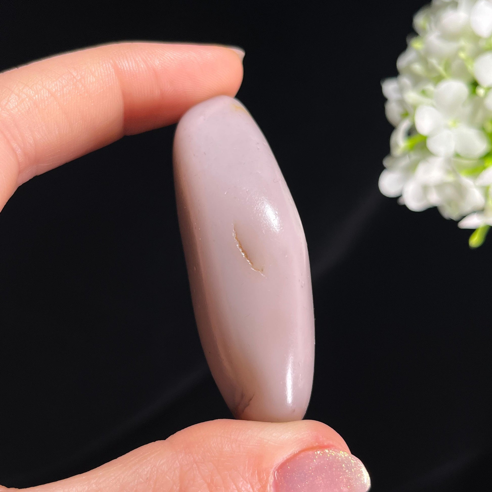 新疆天然和田玉桃花玉“紫烟桃溪”籽料原石（yc290840）