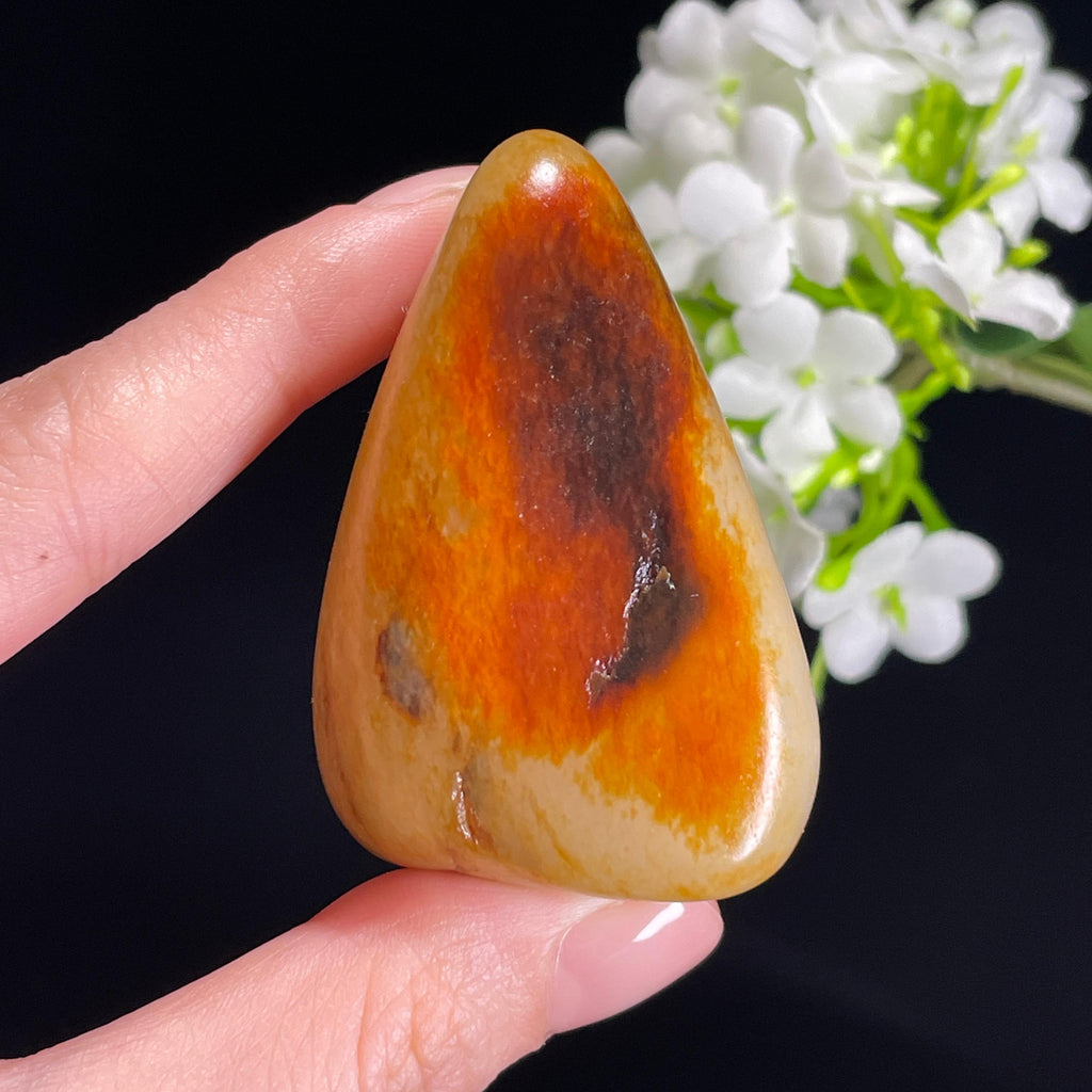 和田玉白玉“赤焰峰”黑红皮洒金皮籽料（yc330384）