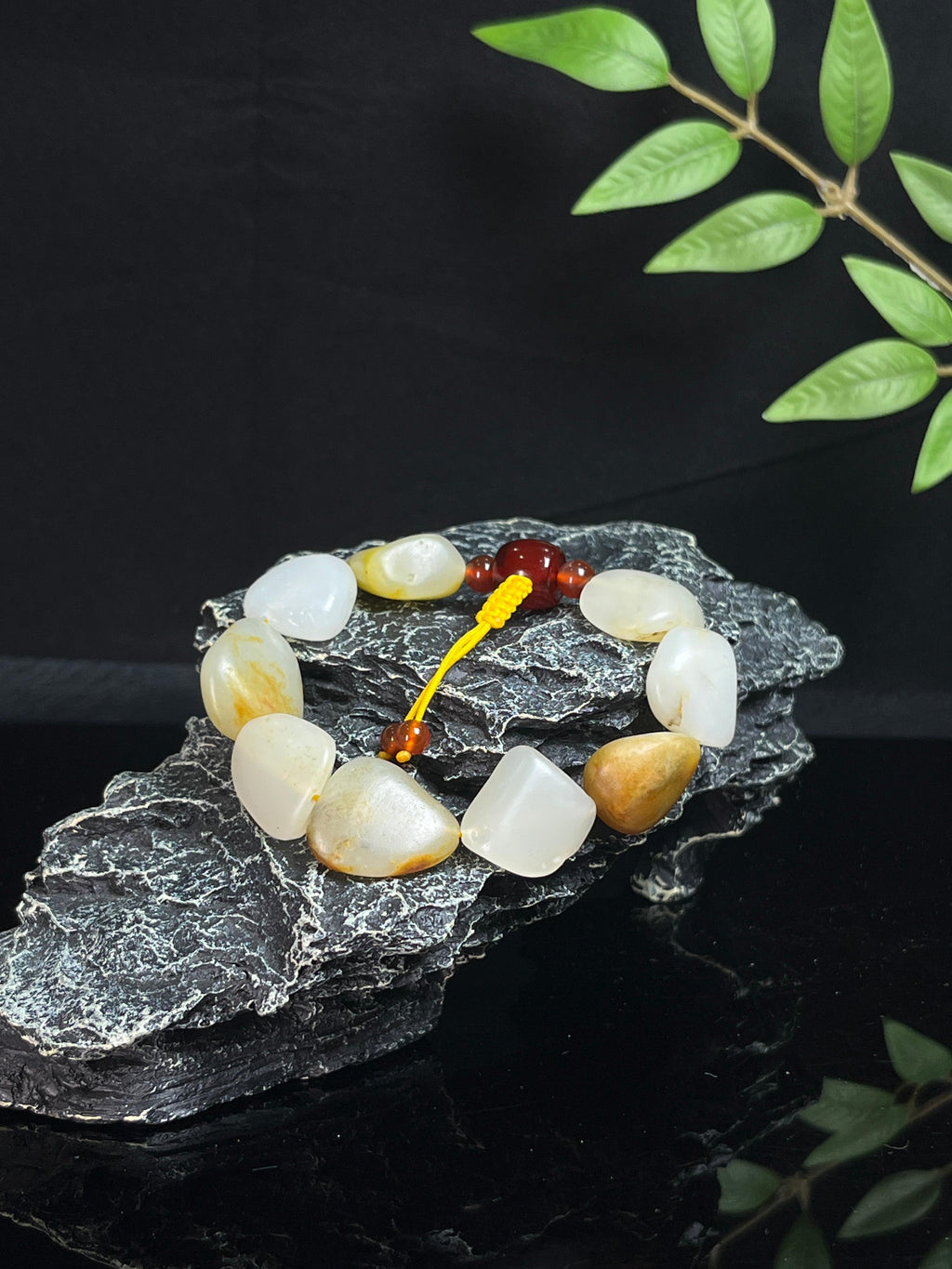 新疆天然和田玉籽料原石手串（yc230367）