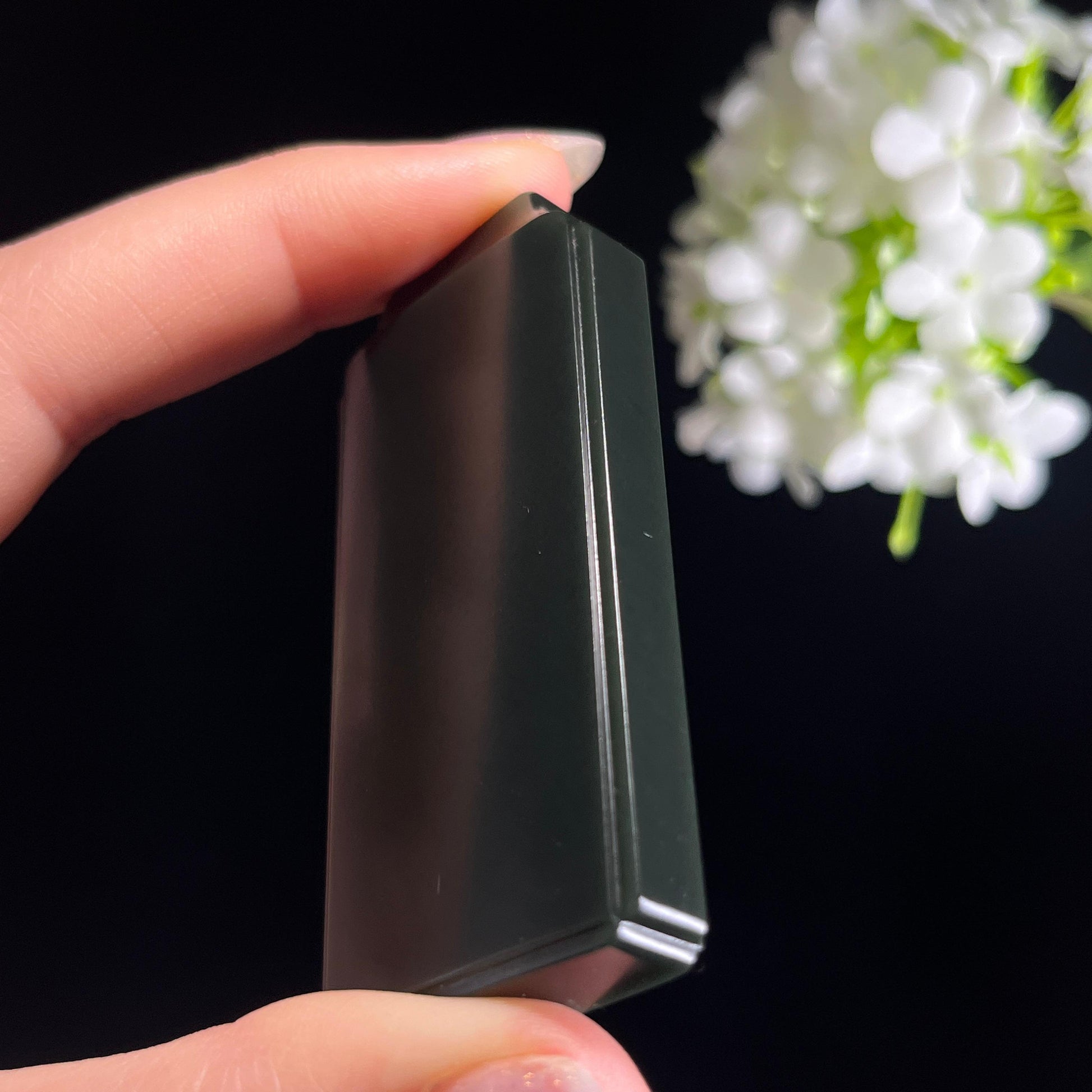 新疆天然和田玉“静水沉渊”黑青平安无事牌（yc330205）