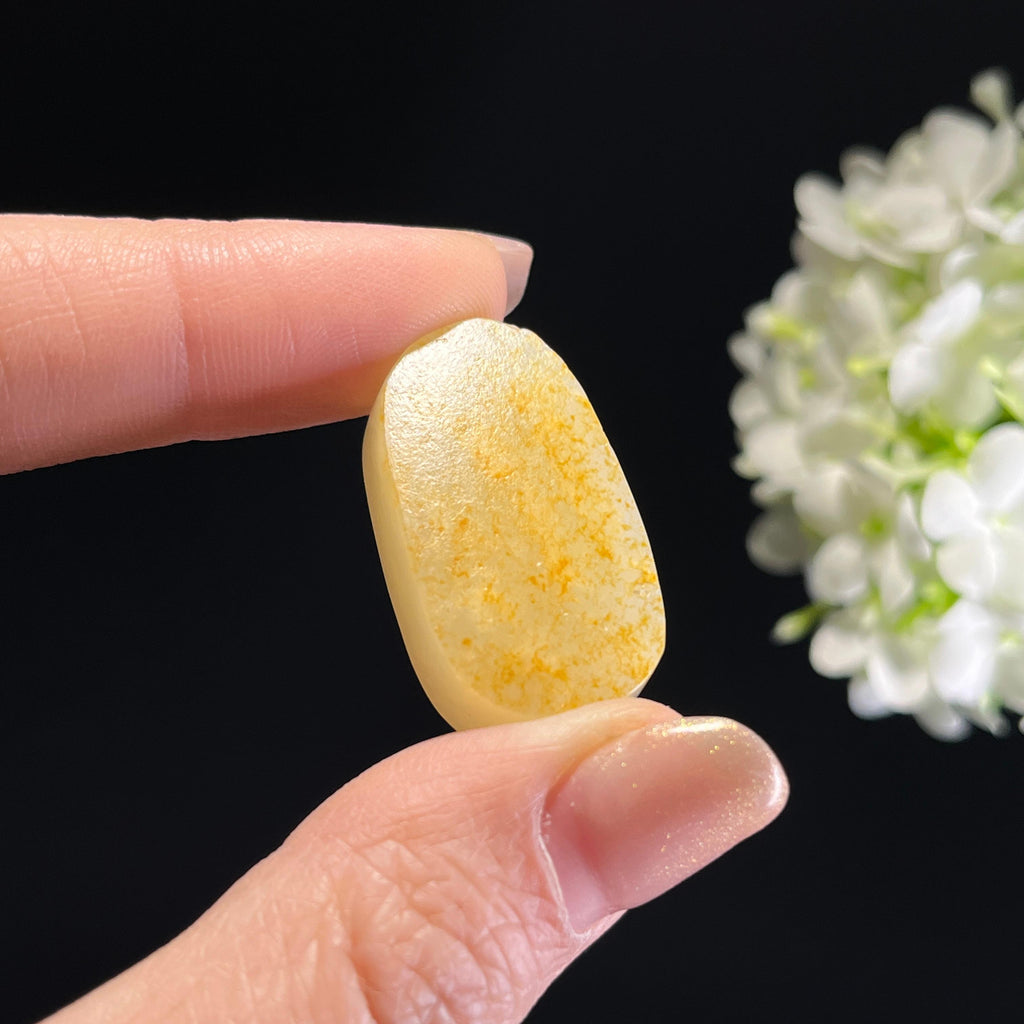 和田玉白玉洒金皮籽料“笑纳千祥”弥勒佛雕刻挂件（yc350632）