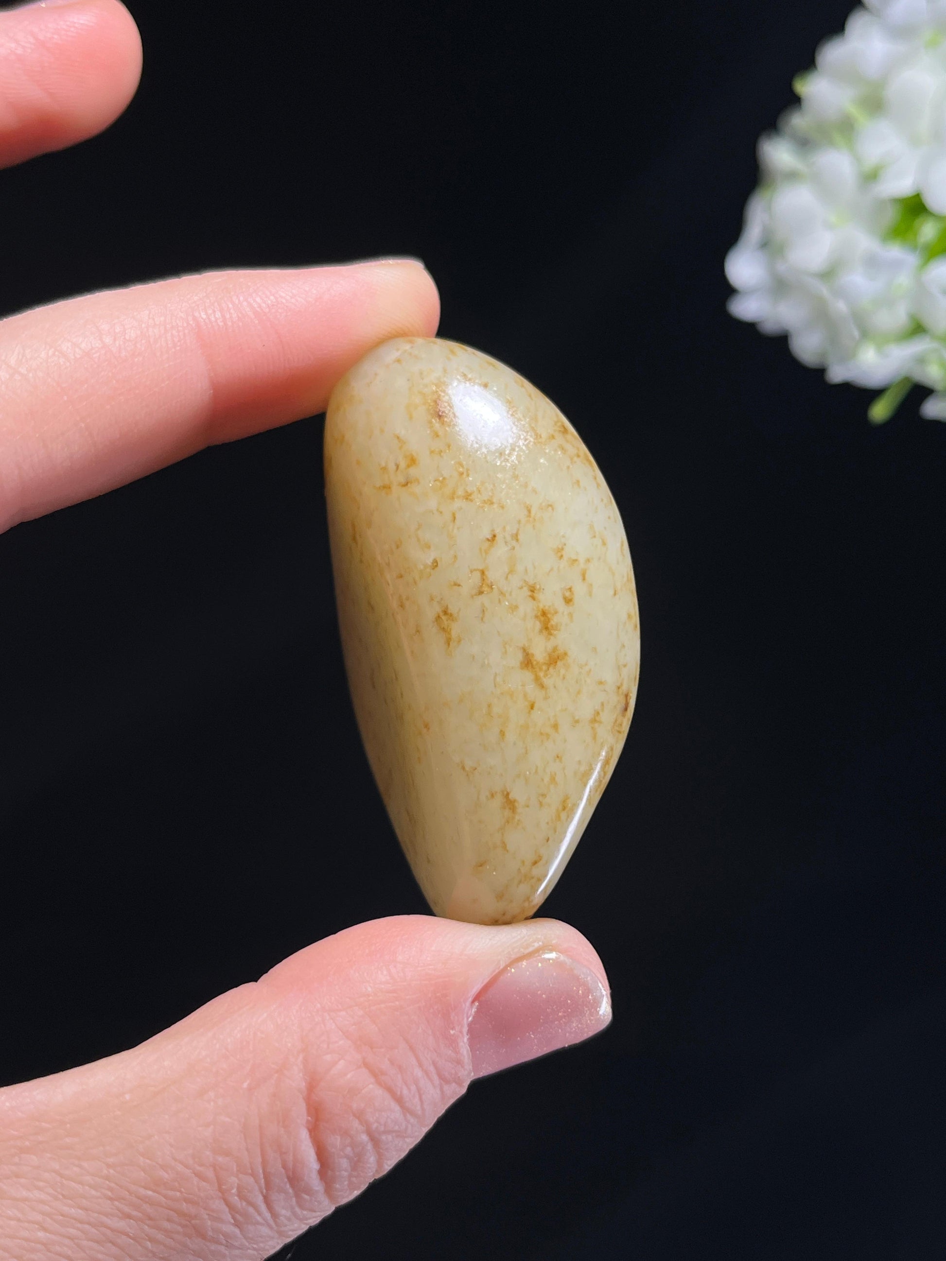 新疆天然和田玉籽料原石洒金皮挂件（yc262847）