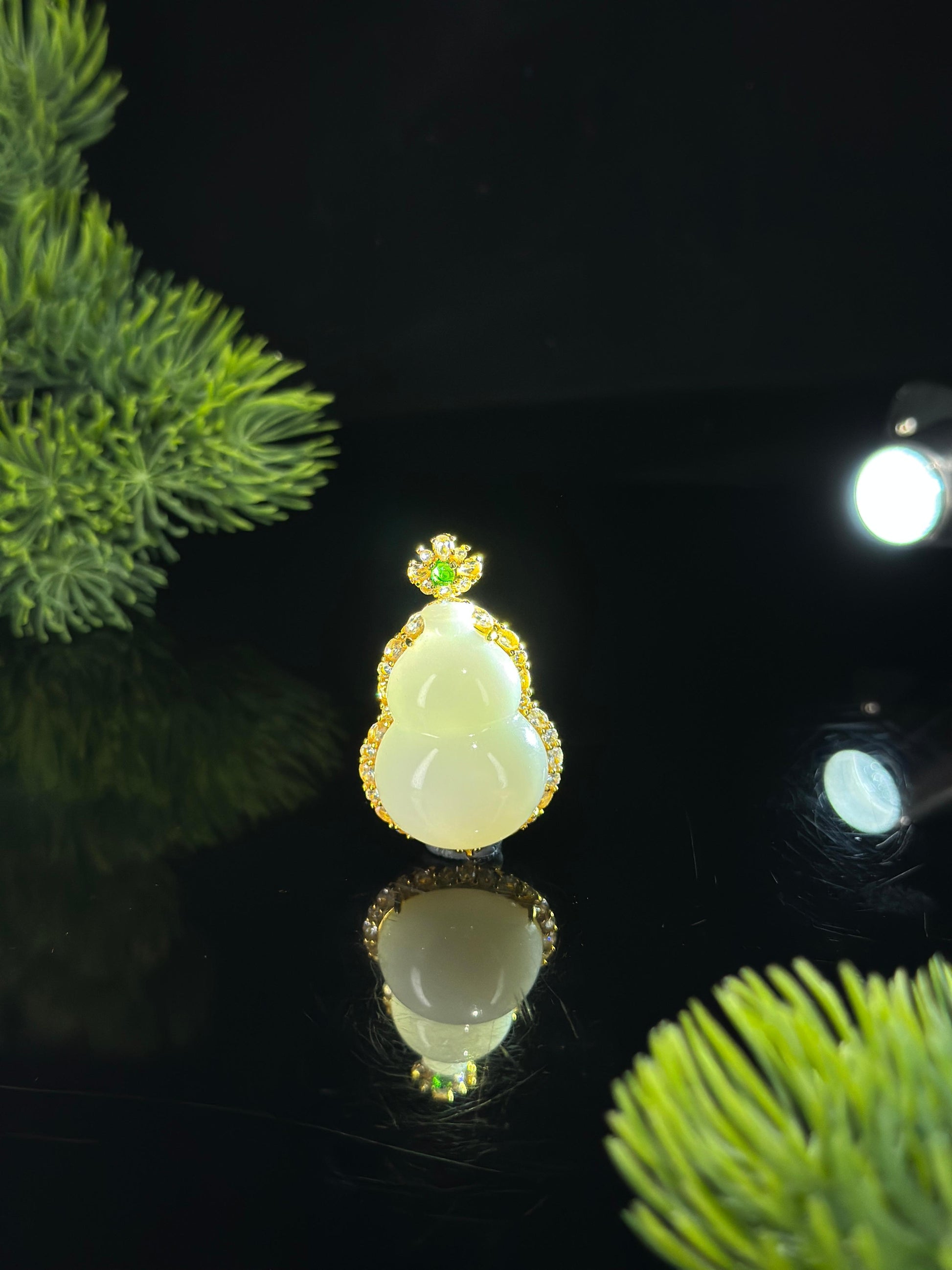 和田玉925银镀金白玉葫芦镶嵌吊坠（yc484423）