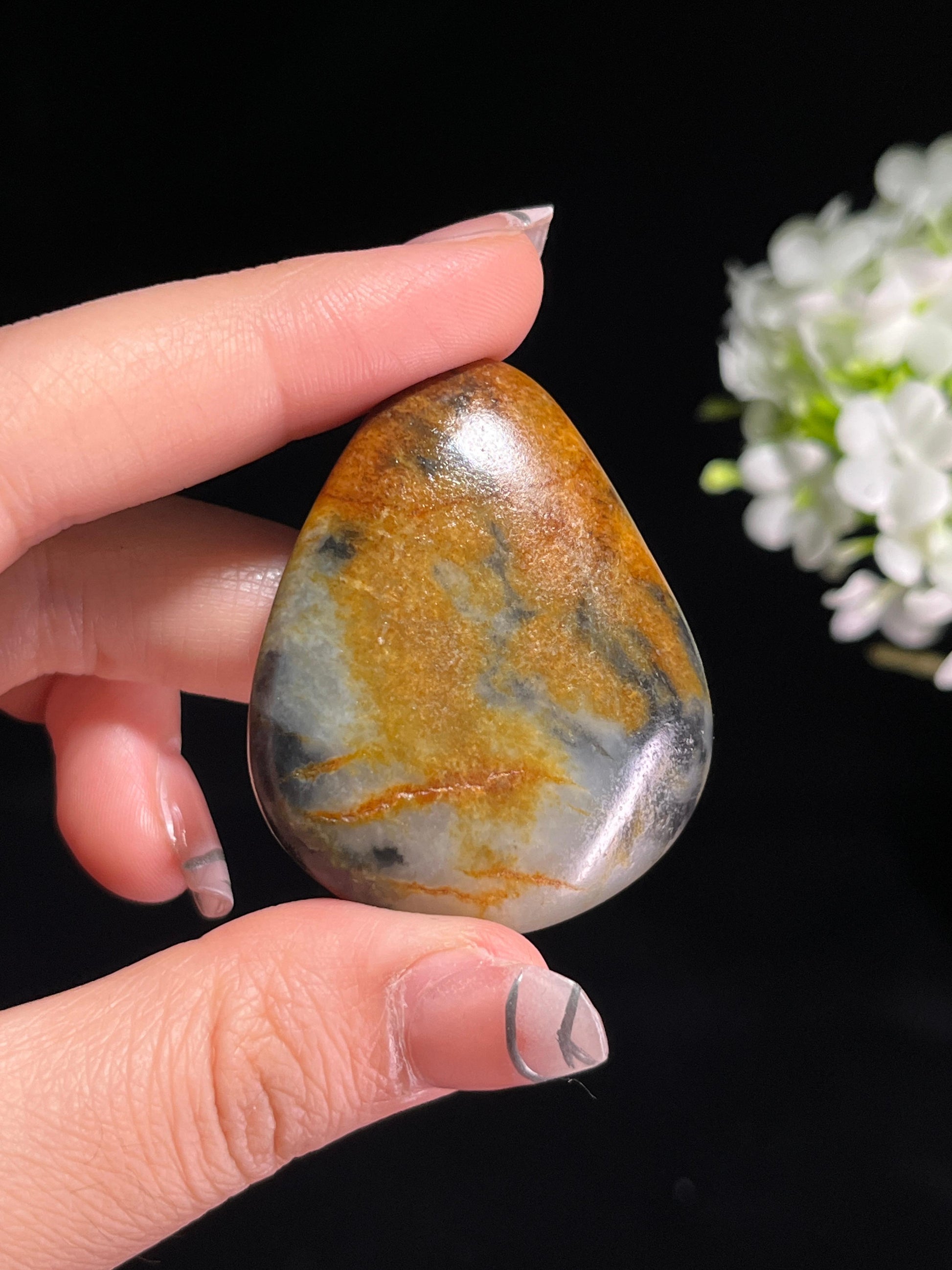 新疆和田玉籽料原石（yc245837）