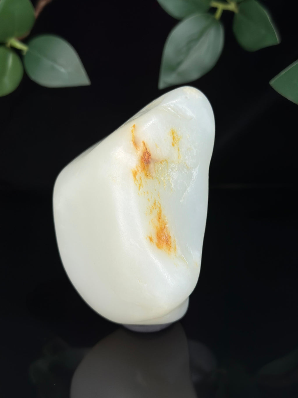 新疆和田玉白玉洒金皮臻品籽料摆件（yc749139）