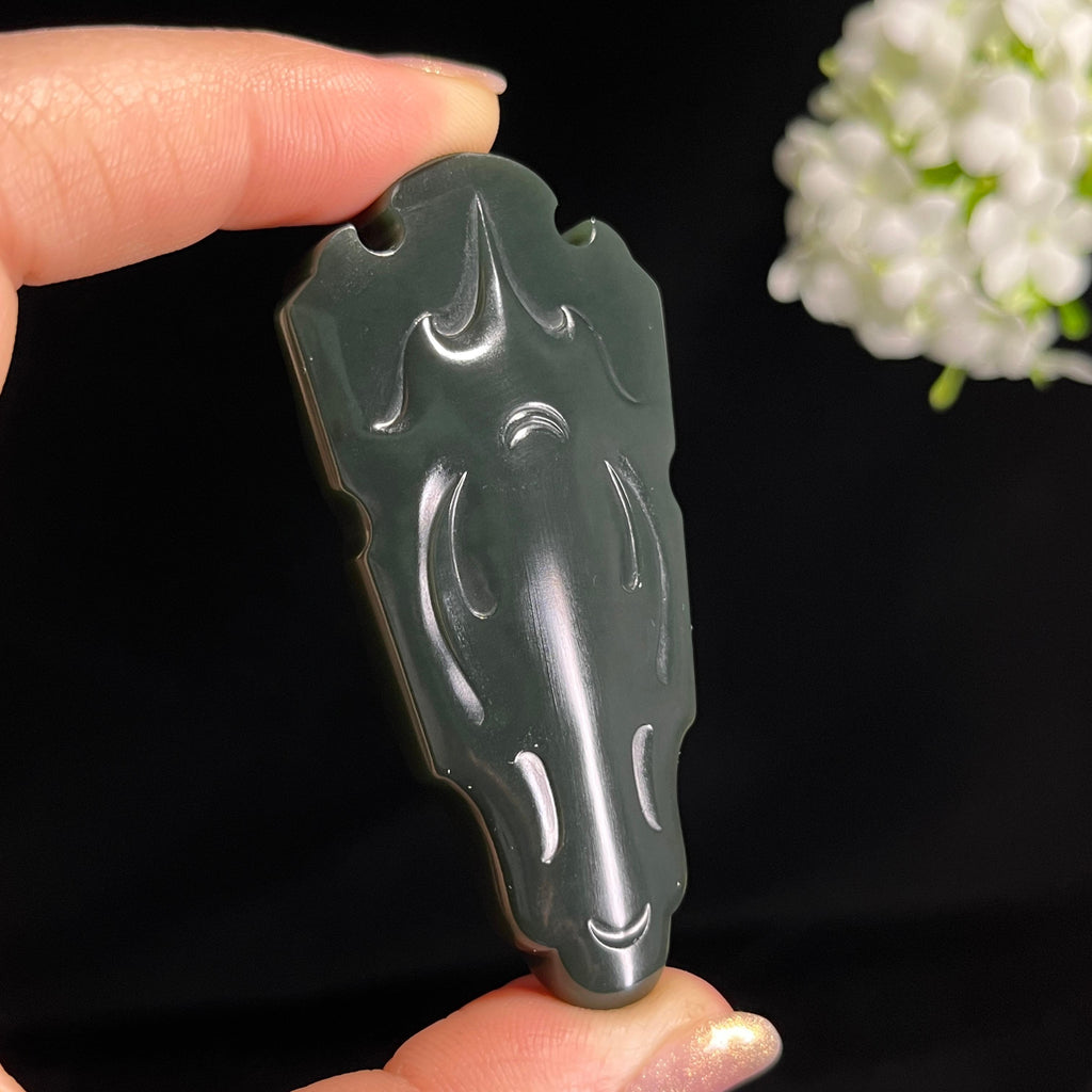 和田玉青玉“玄玉雕饕餮”雕刻挂件（yc298810）