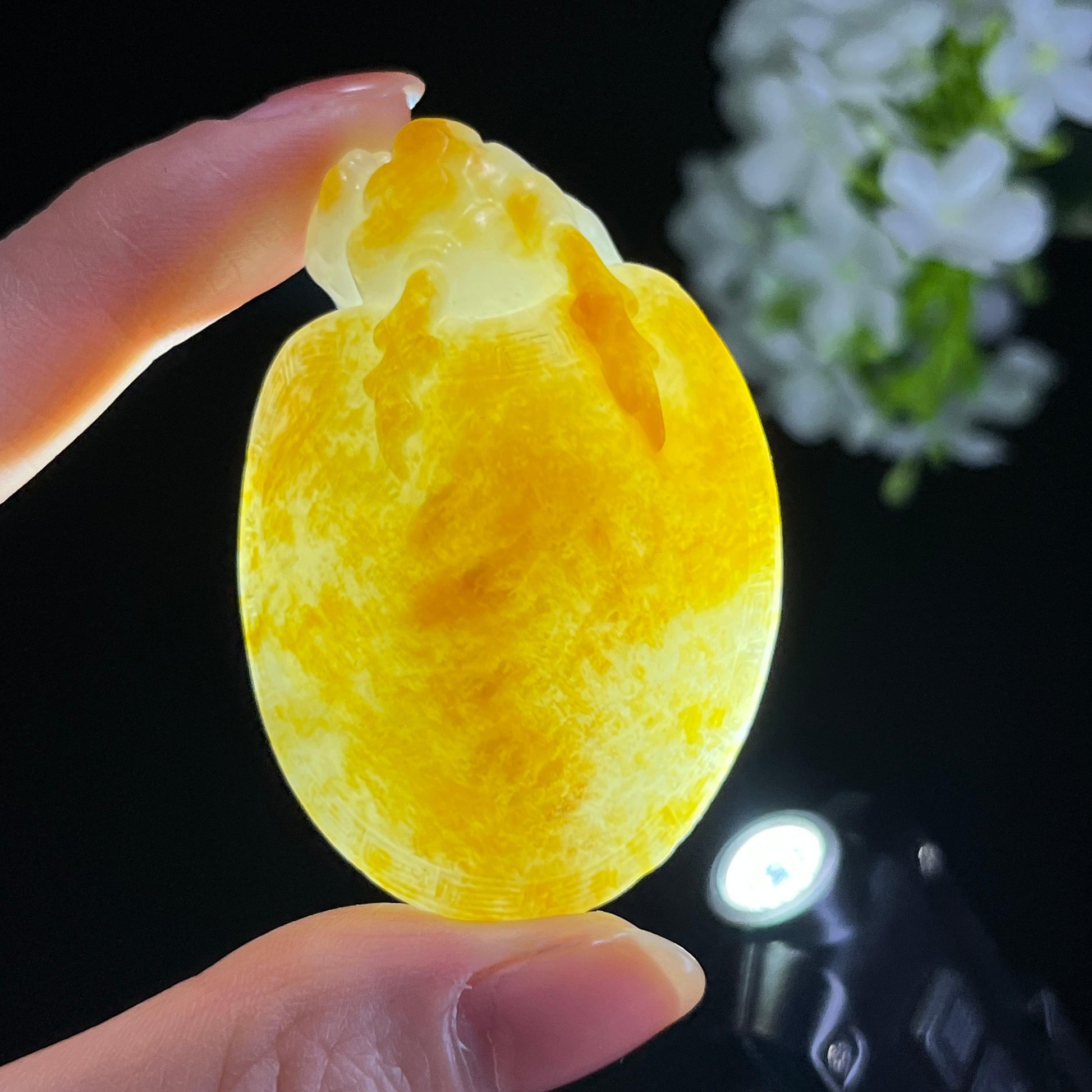 新疆天然和田玉白玉洒金皮龙龟挂件（yc349661）