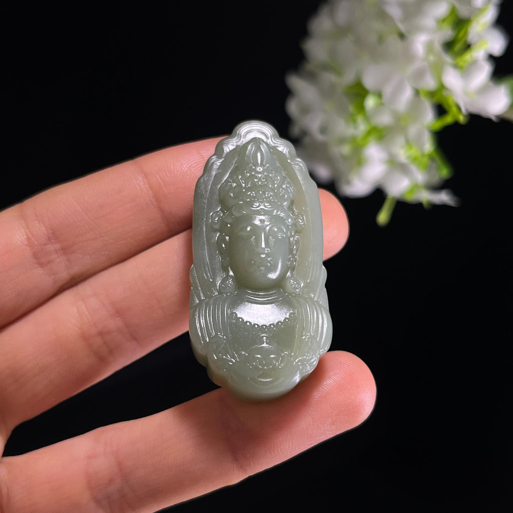 新疆天然和田玉沙枣青观音雕刻挂件（yc353789）