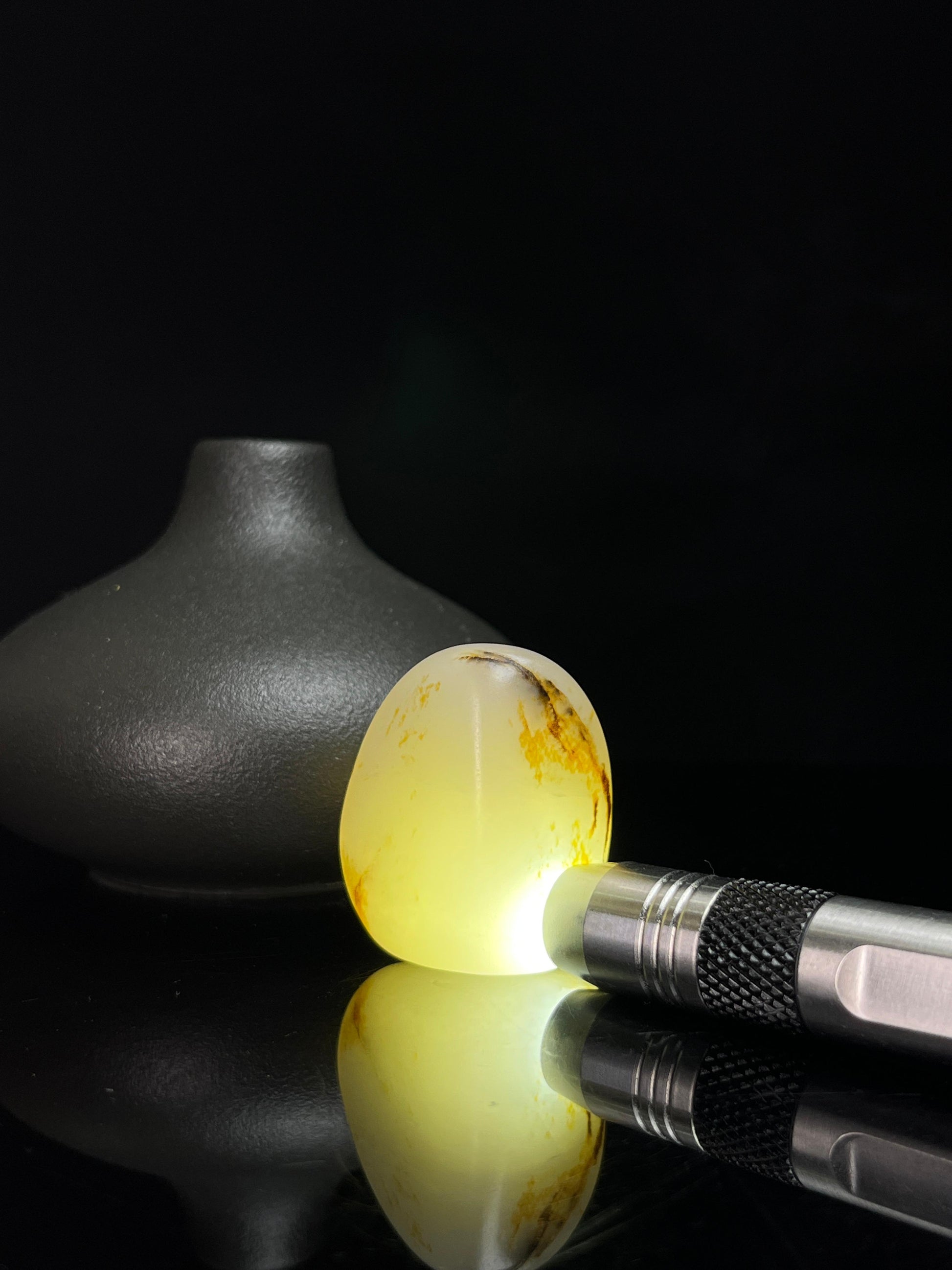 新疆和田玉籽料原石洒金皮挂件原皮独籽3（yc235080）