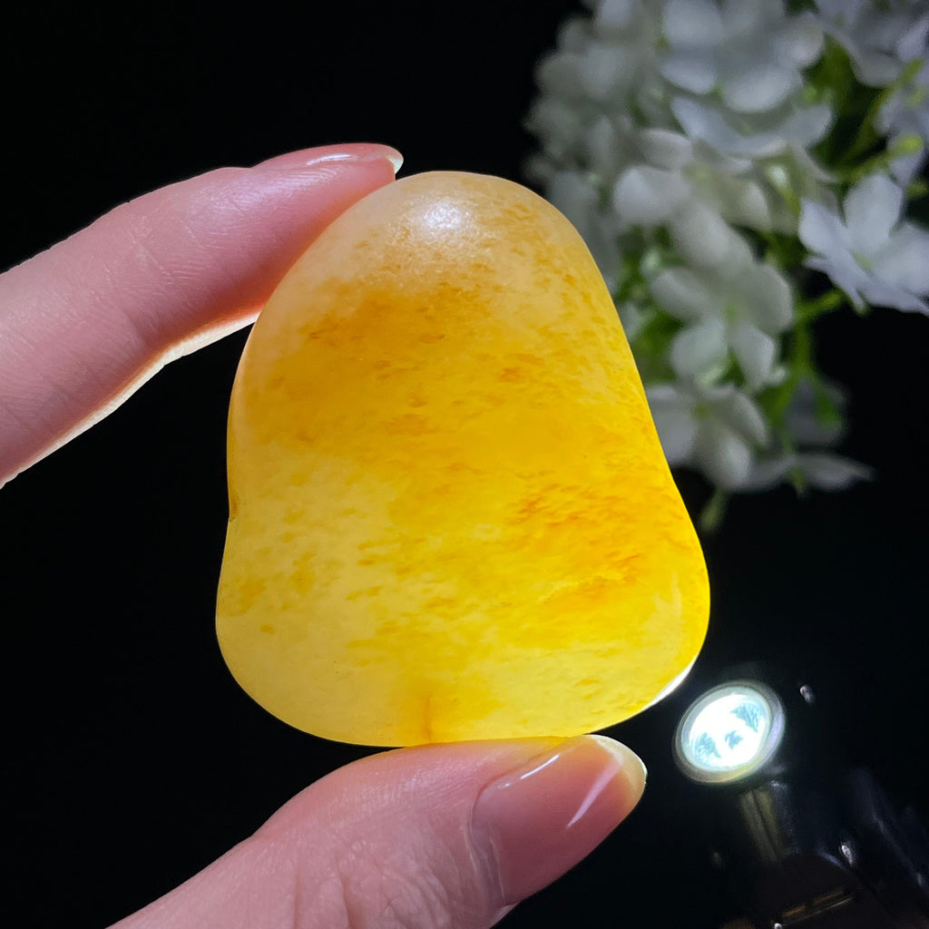 新疆天然和田玉黄沁皮特色籽料（yc345142）
