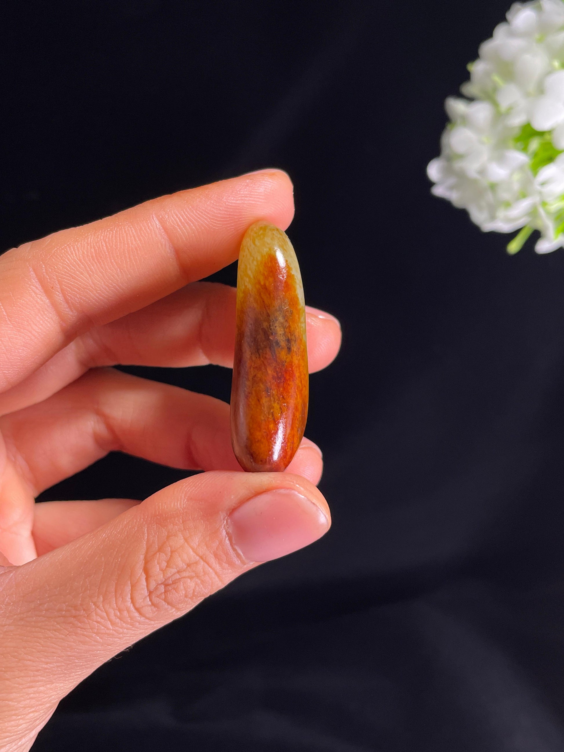 和田玉青白种洒金聚红籽料原石（yc265222）