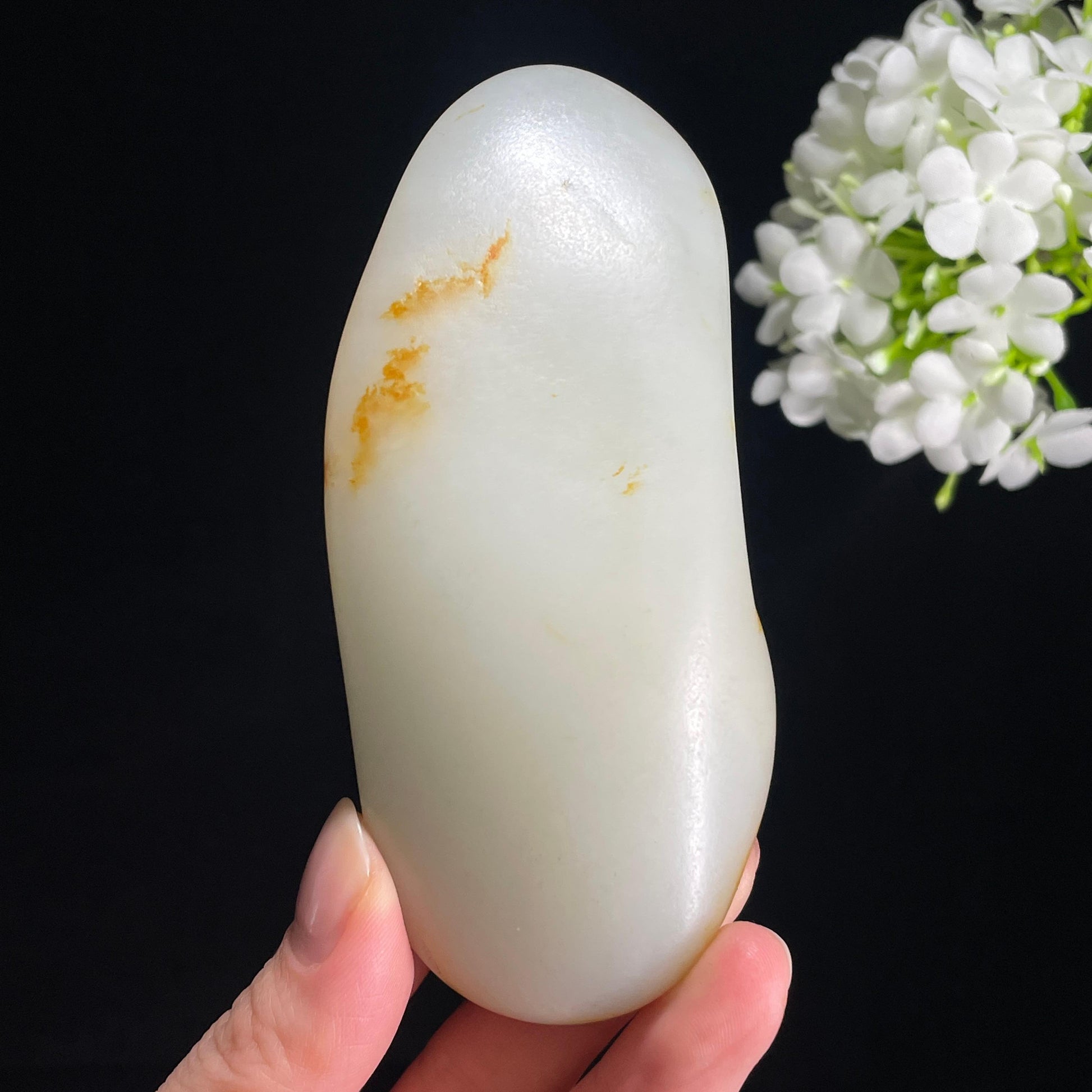 和田玉白玉“金霞覆山”洒金聚黄皮特色籽料（yc367535）