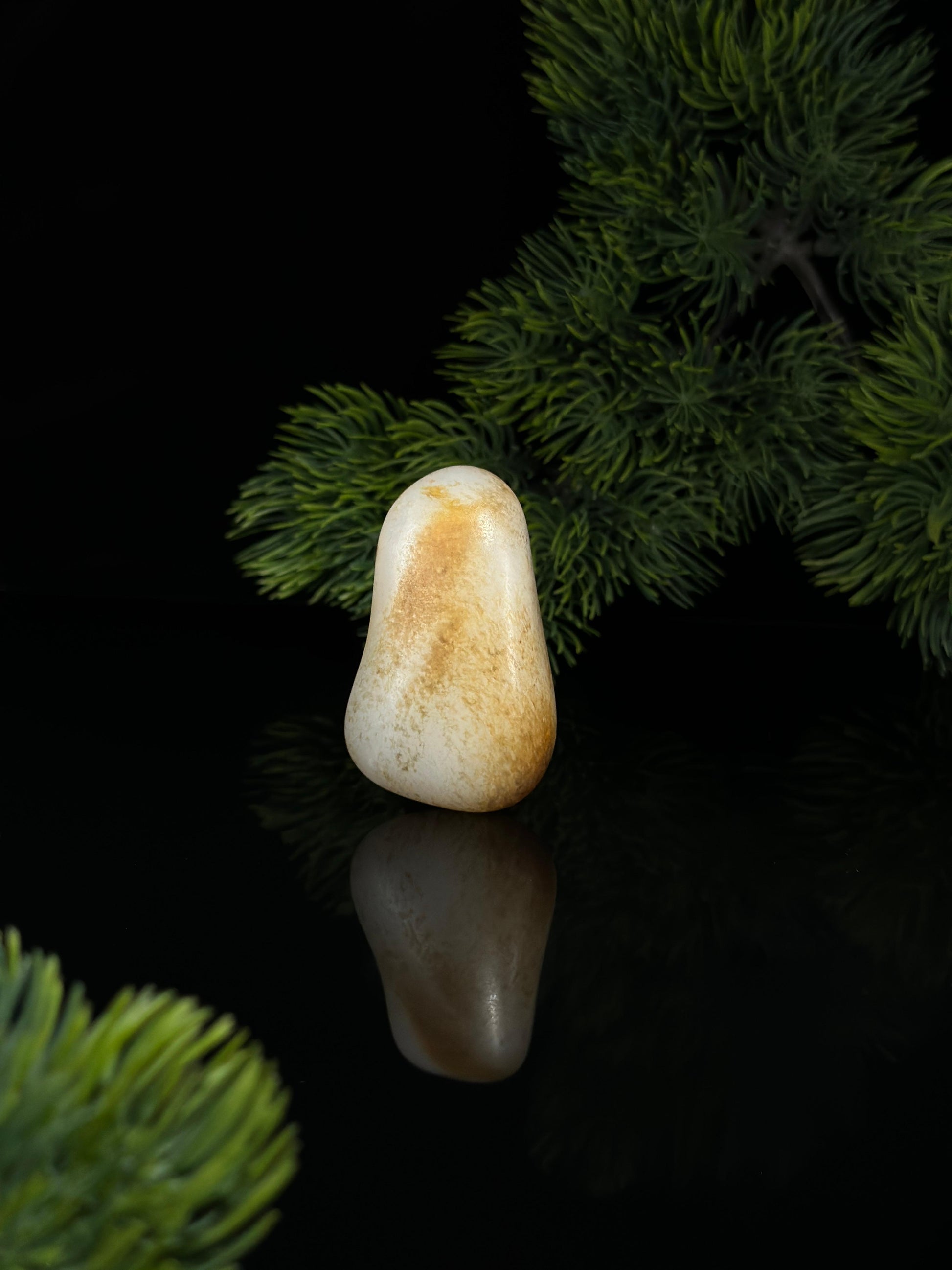 新疆和田玉白玉秋梨皮臻品籽料手把件（yc506855）
