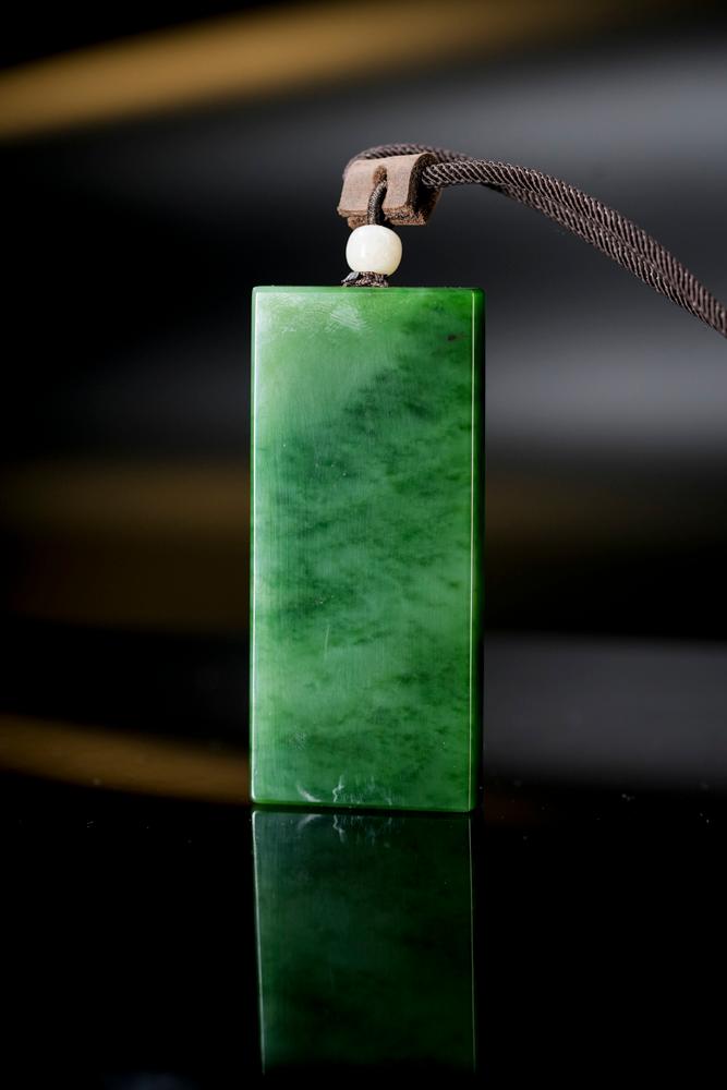 和田玉碧玉意境精品无事牌（yc253291）