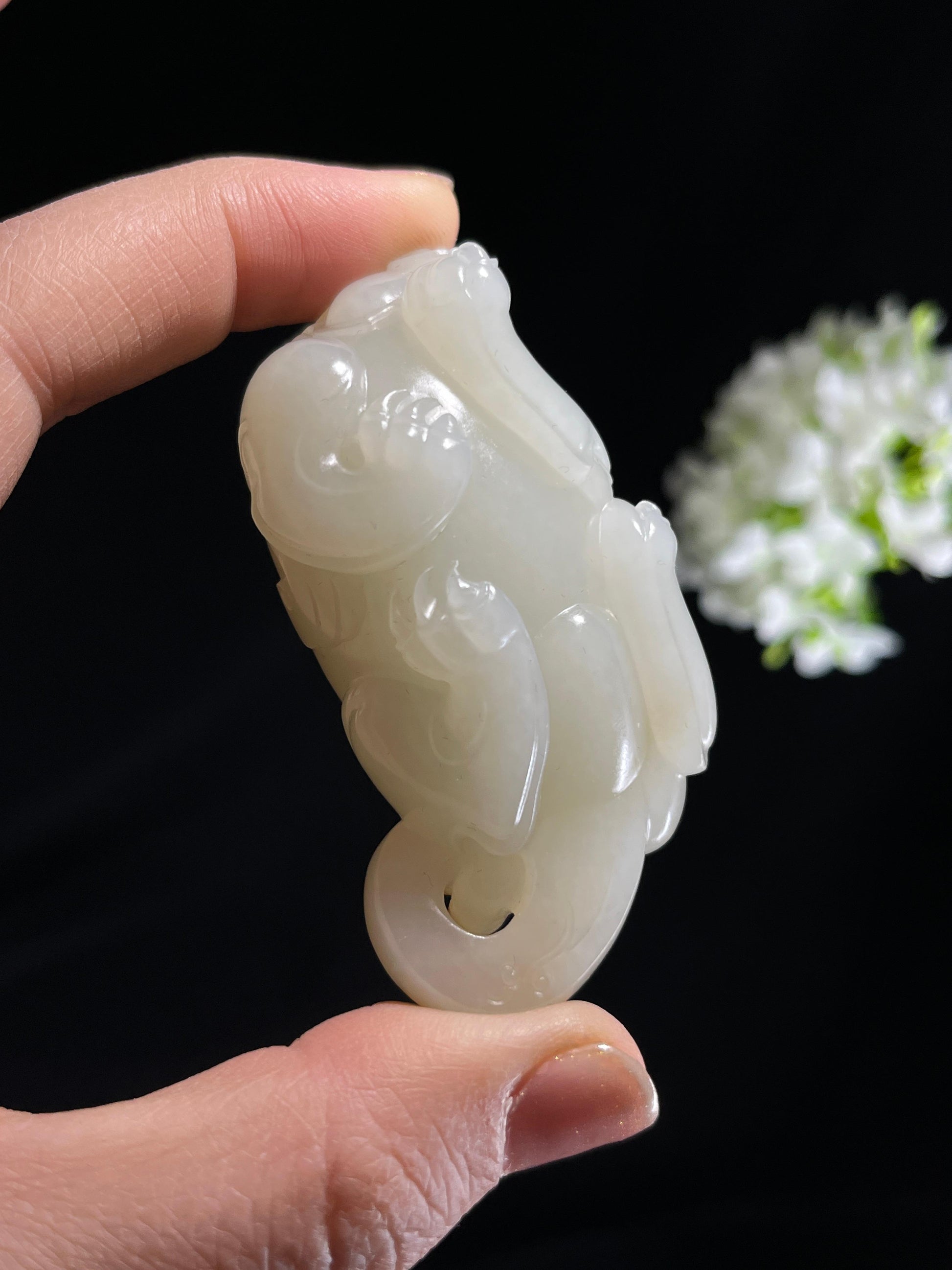 新疆天然和田玉白玉籽料洒金皮貔貅小手把（yc268806）