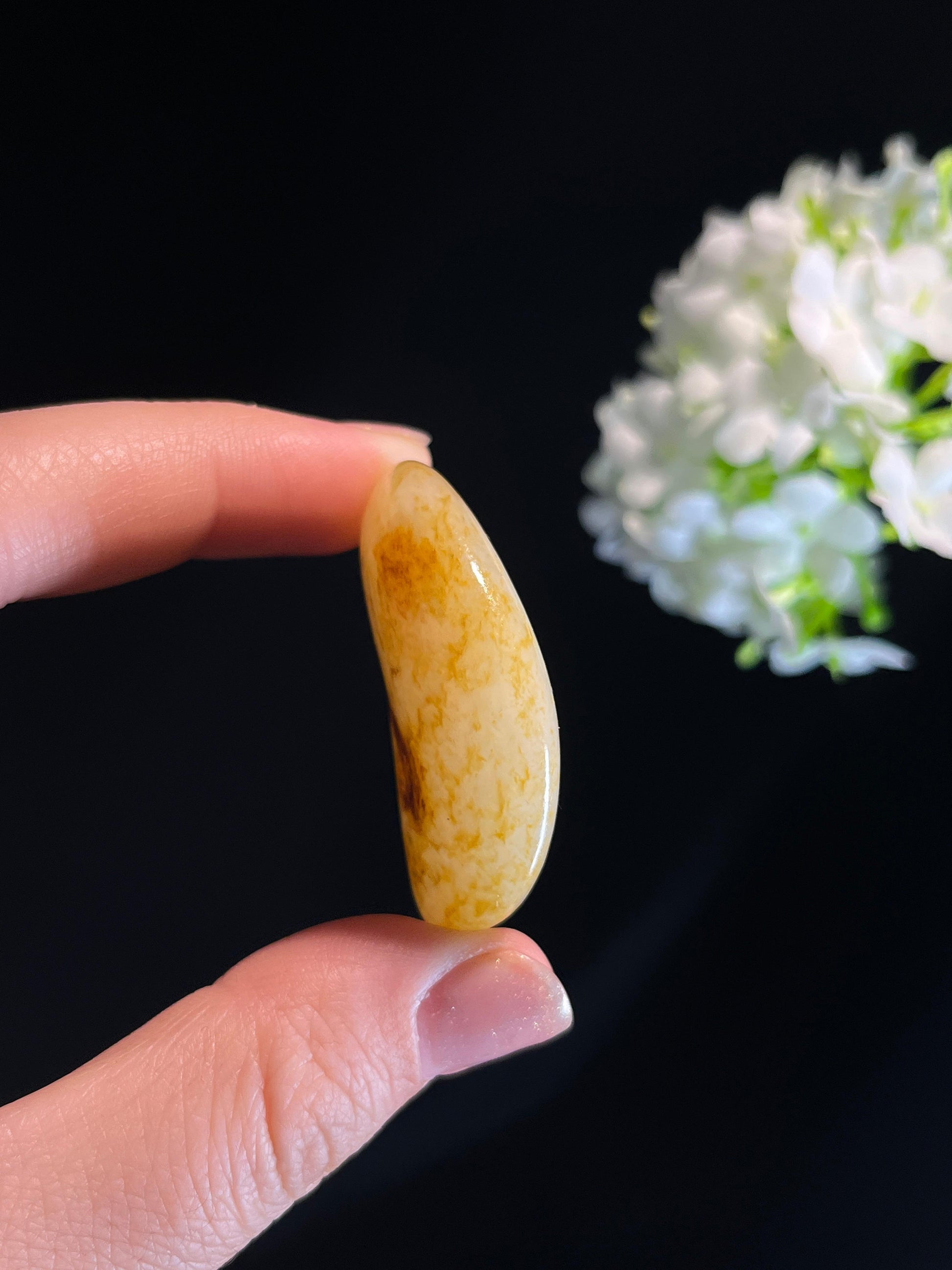 新疆天然和田玉洒金皮籽料原石（yc274646）