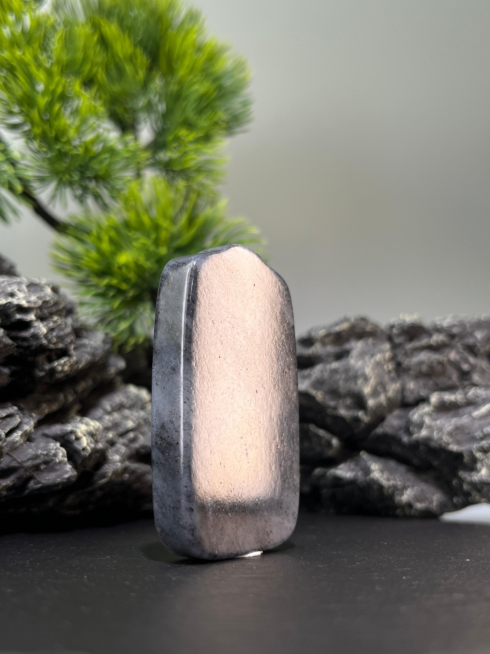 和田玉青花籽料无事牌1（yc228612）