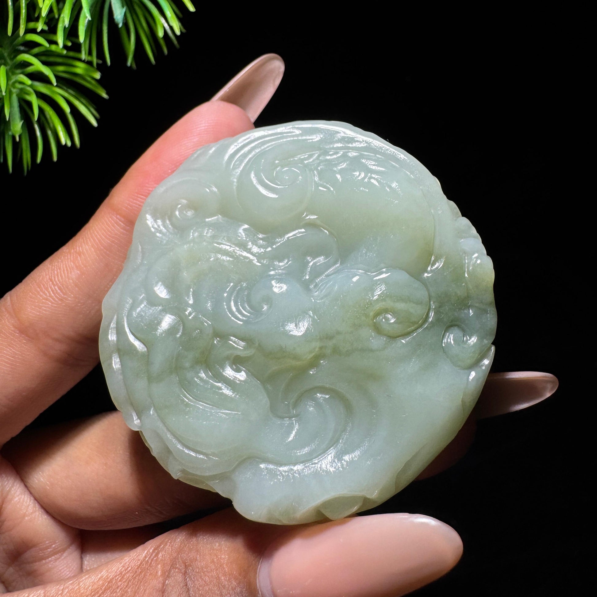 和田玉山料晴水龙牌（yc681377）