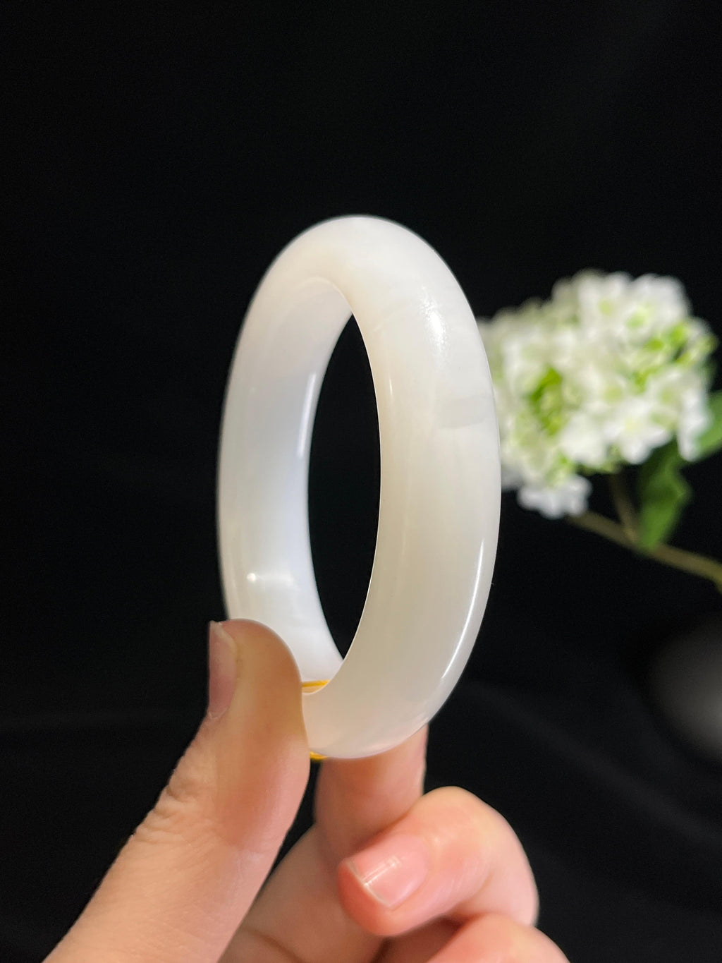 和田玉白玉粗条手镯（卡52 和卡61两个）（yc254771）