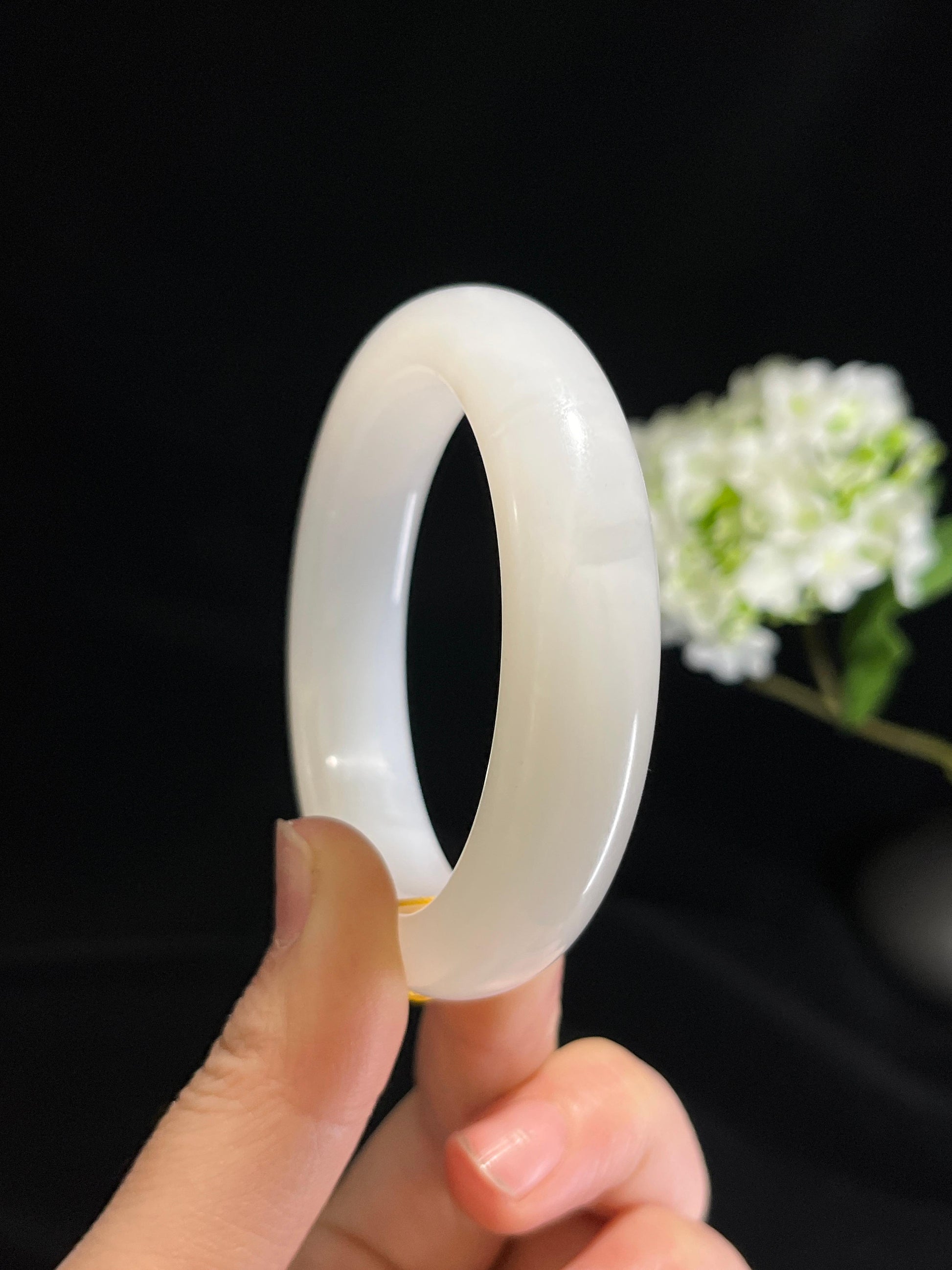 和田玉白玉粗条手镯（卡52 和卡61两个）（yc254771）