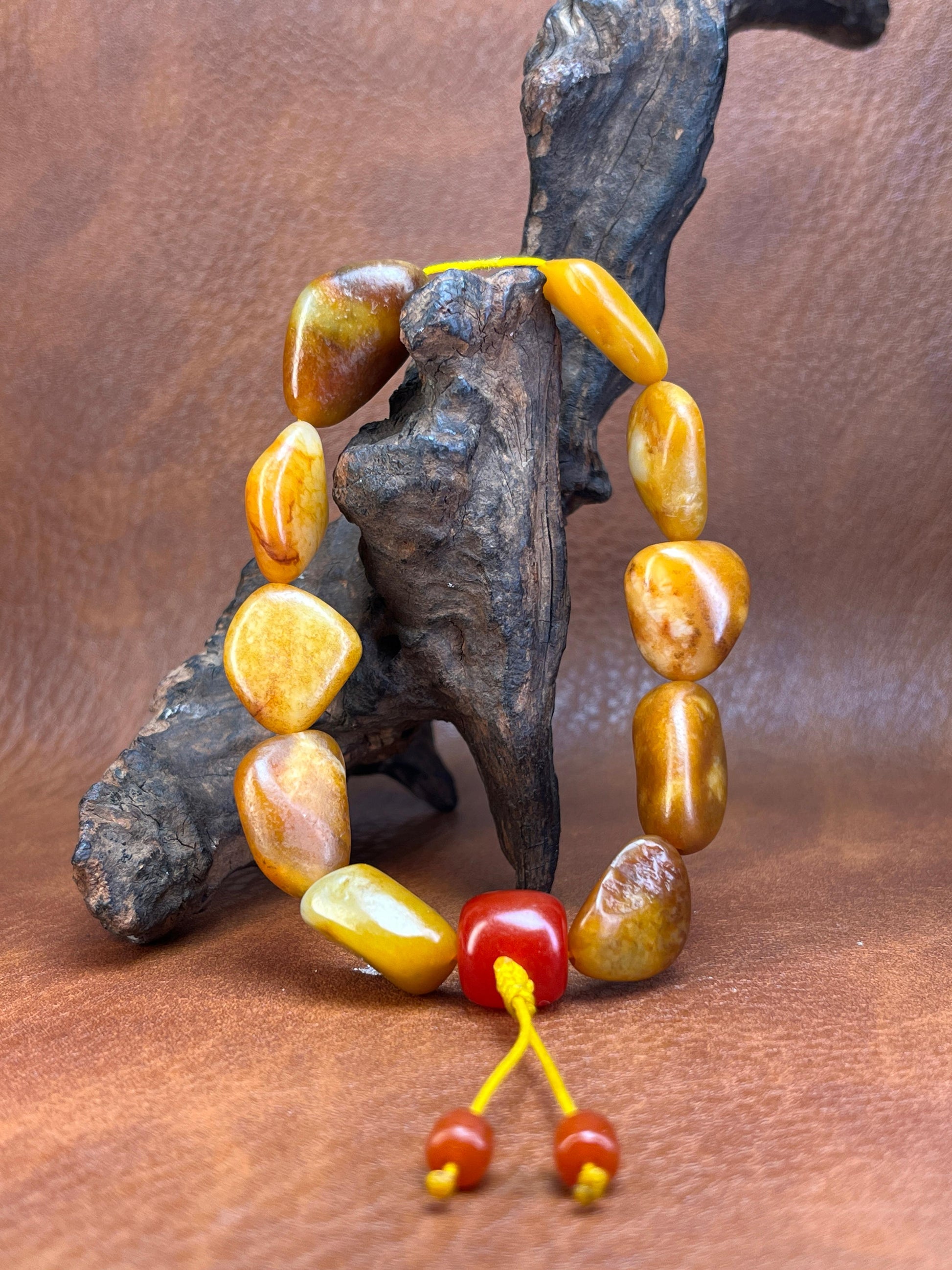 和田玉黄沁籽料手串（yc229082）