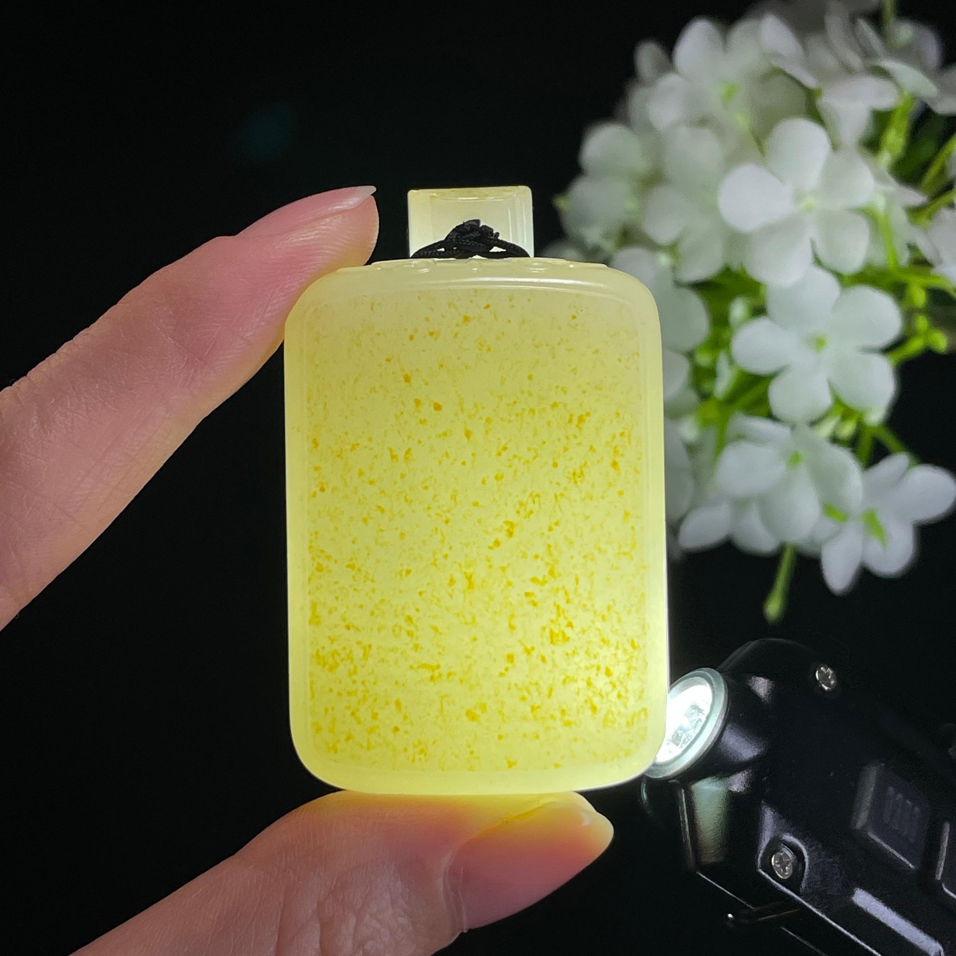 和田玉白玉籽料满皮洒金无事牌（yc325517）