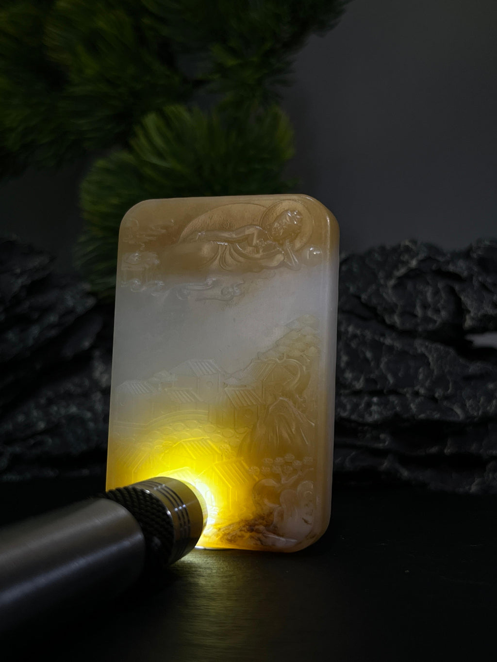 和田玉且末料山水无事牌（yc228800）