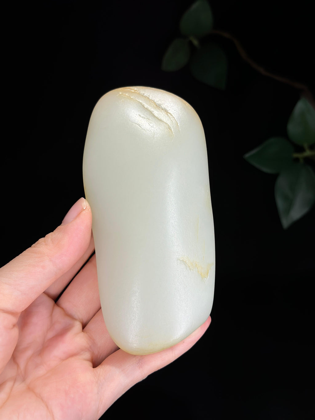 臻品新疆和田玉白玉洒金皮籽料手把件（yc768139）