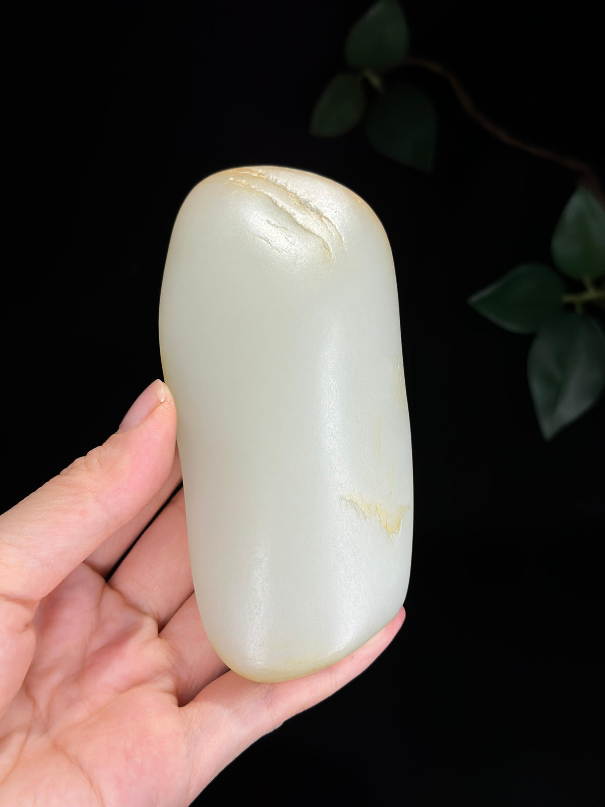 臻品新疆和田玉白玉洒金皮籽料手把件（yc768139）