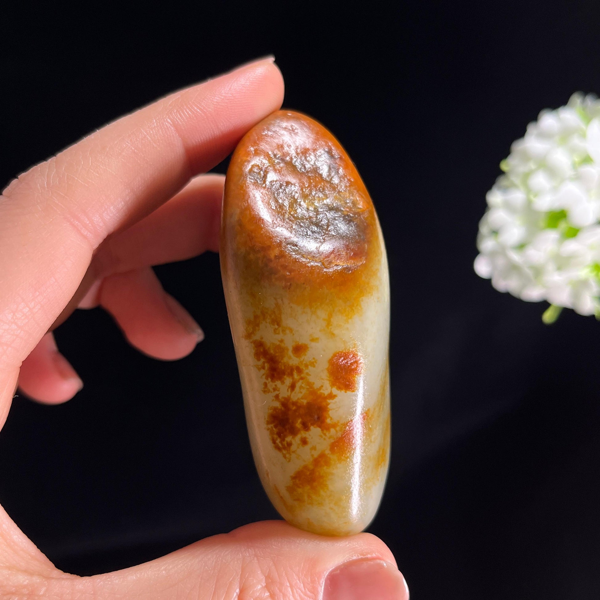 和田玉青白玉聚红皮“秋峦尽染”籽料原石（yc286273）