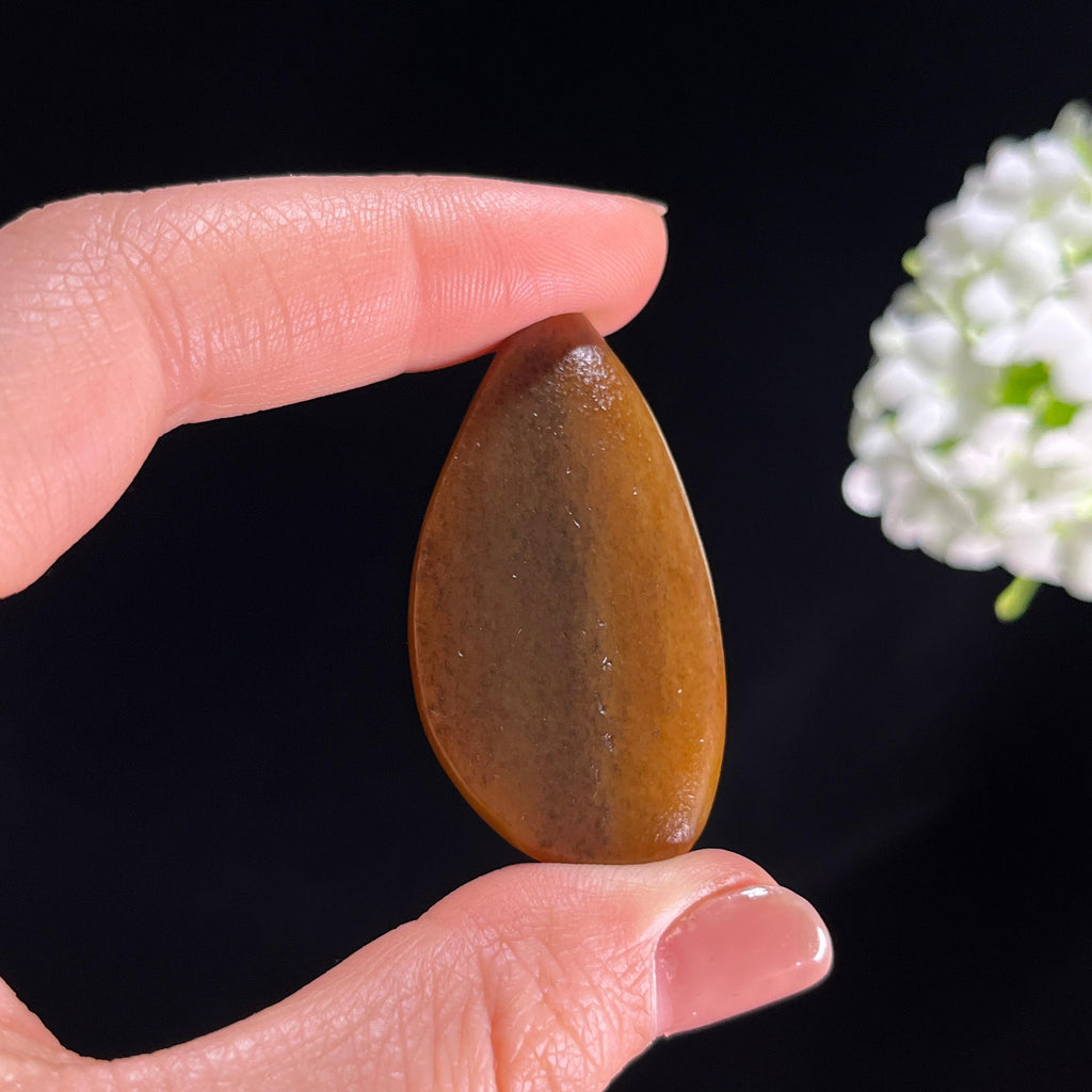 新疆天然和田玉“金糖武圣”籽料黄沁关公挂件（yc283931）