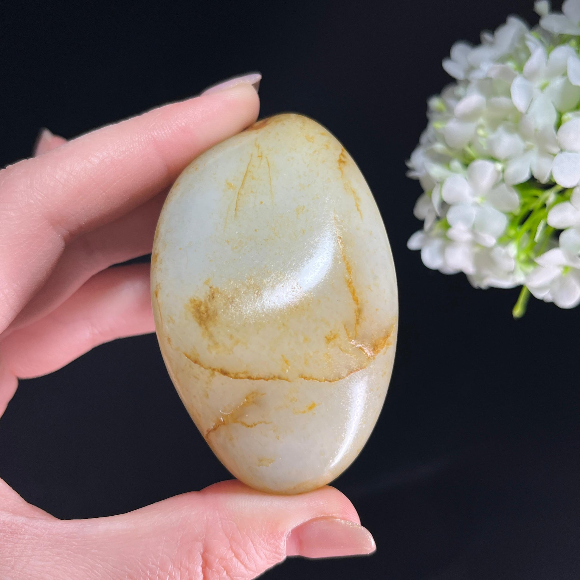 和田玉青白玉“古玉纹霜”黄皮秋梨皮籽料（yc350401）