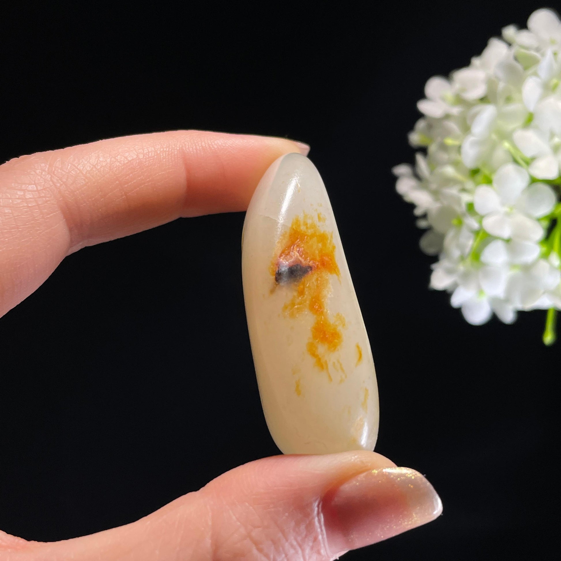 和田玉一级白洒金洒红皮“金枫落雪”籽料原石（yc311822）