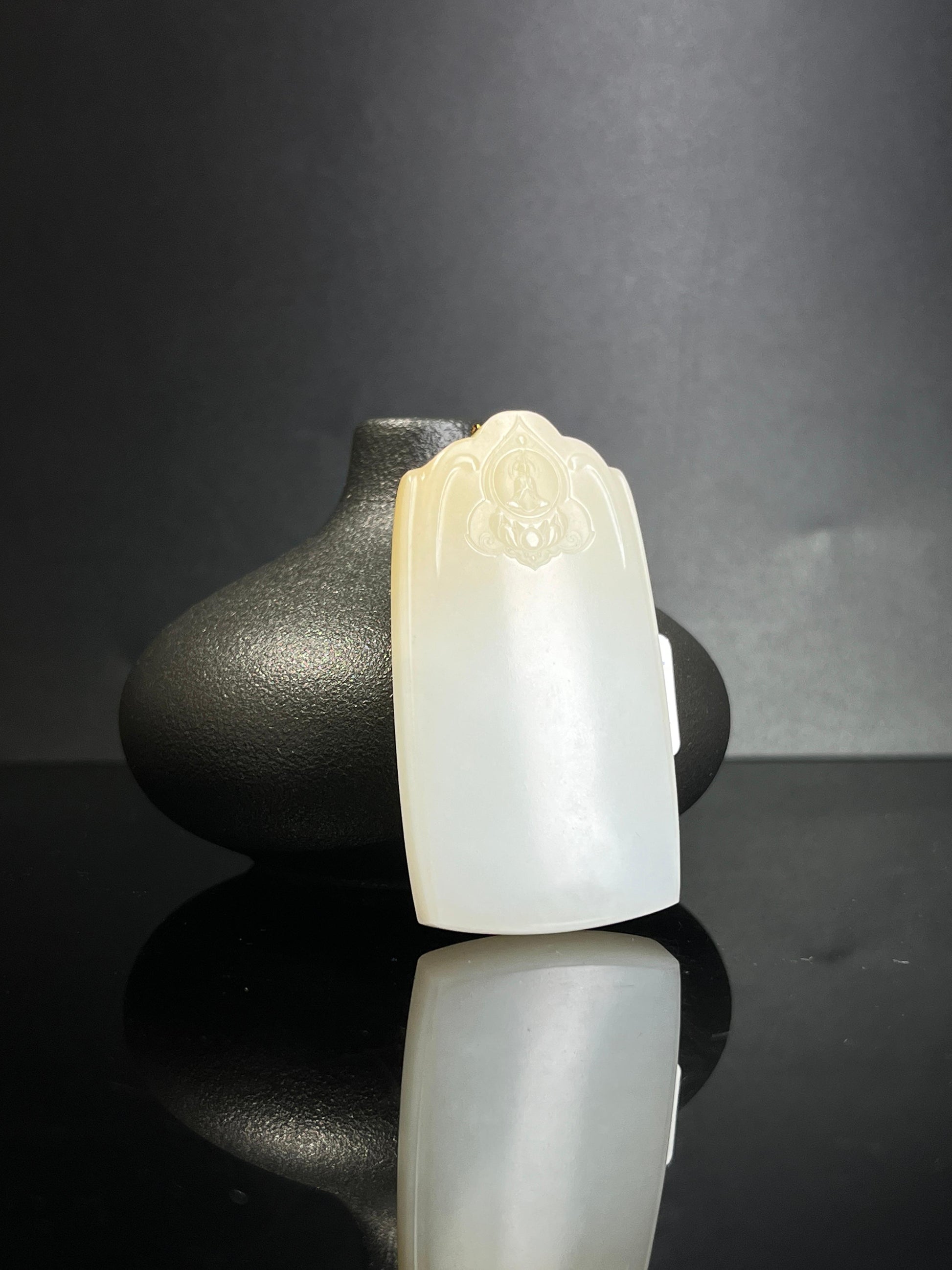 和田玉且末雕刻无相佛题材无事牌（yc240922）