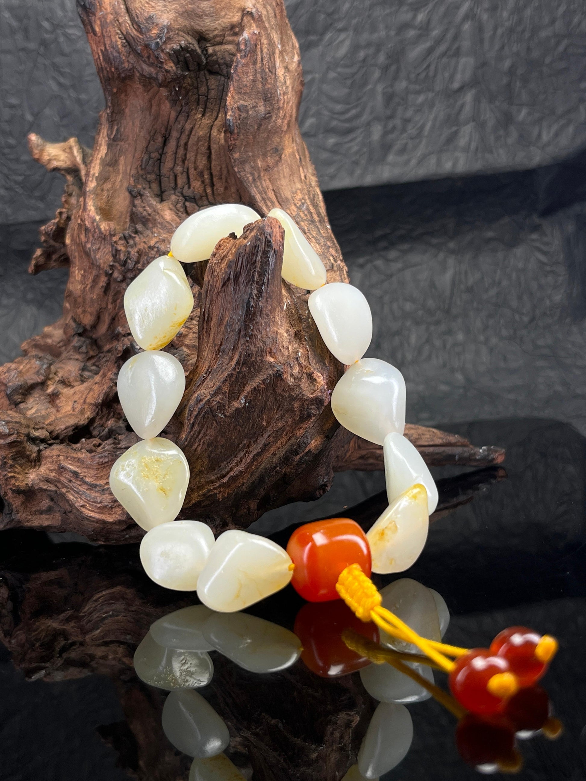 新疆和田玉天然籽料原石白玉手串原籽原皮（yc232506）