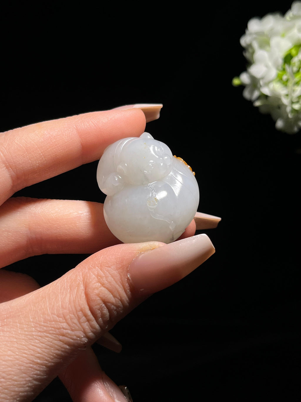 新疆天然和田玉羊脂白玉猫籽料聚红皮吊坠（yc263427）