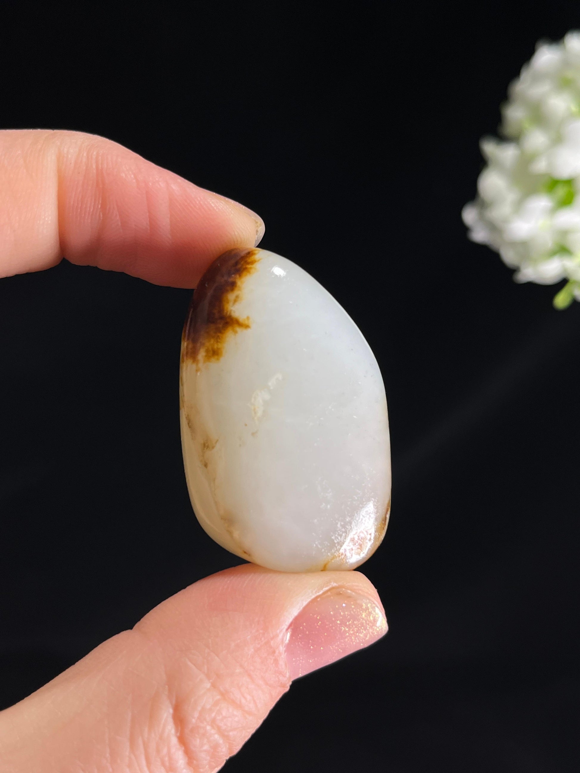 和田玉白玉聚红皮籽料原石（yc265663）