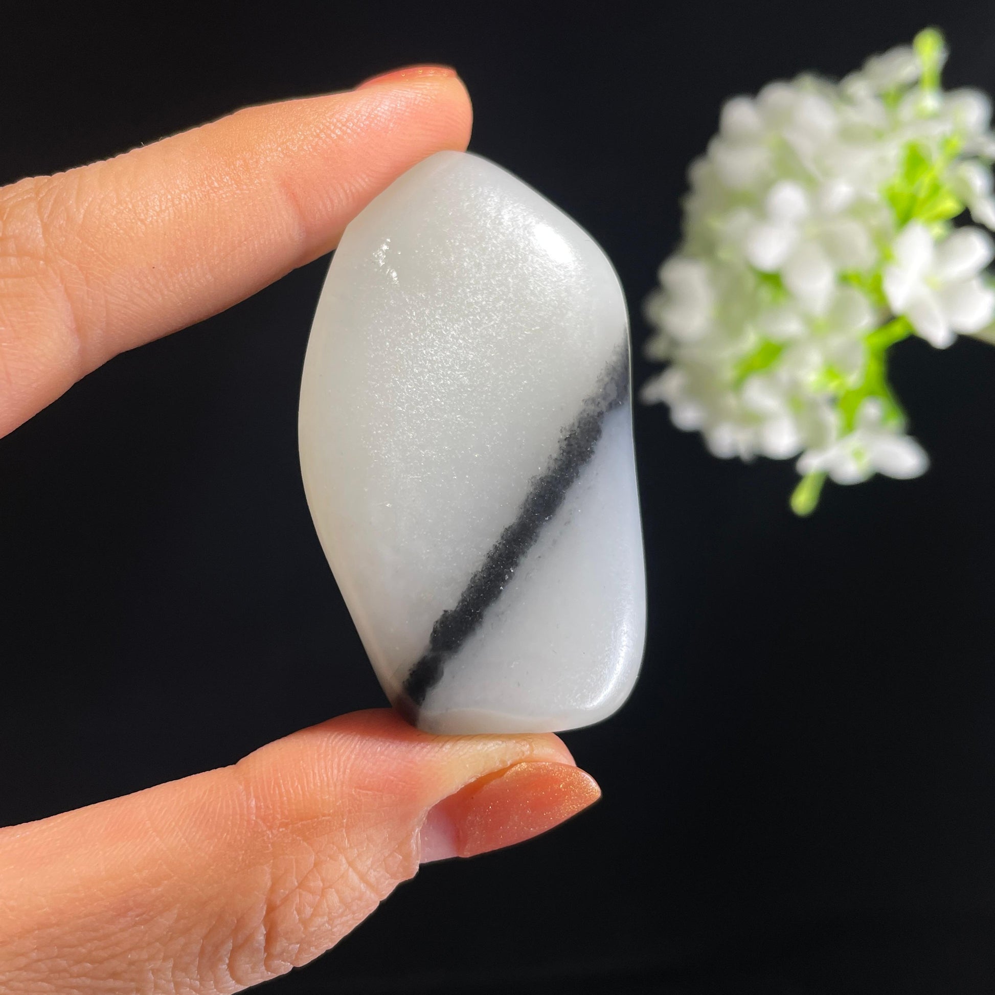 新疆天然和田玉“江天一色”青花特色籽料（yc403507）
