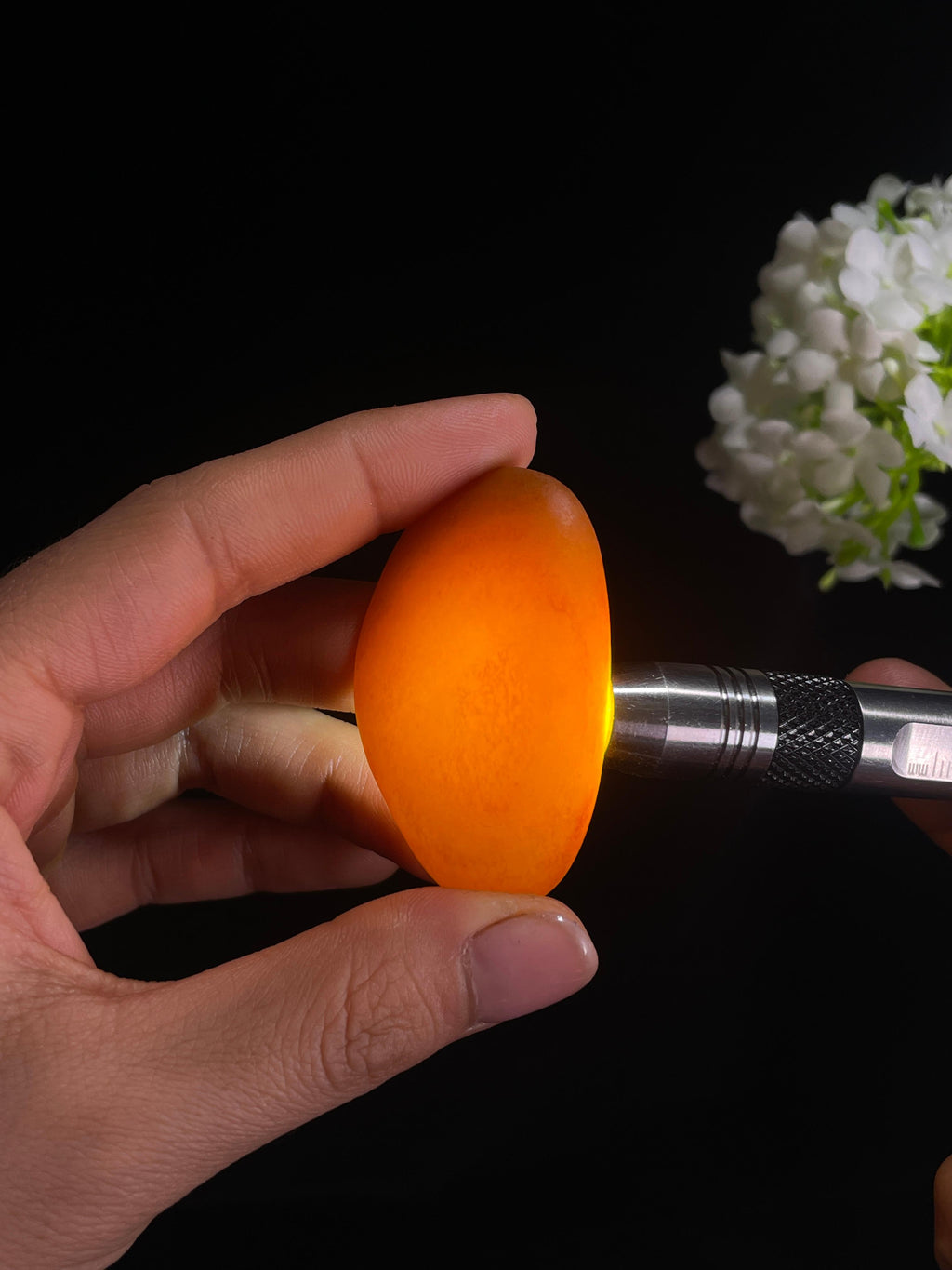 新疆天然和田玉籽料原石黄沁挂件（yc266494）