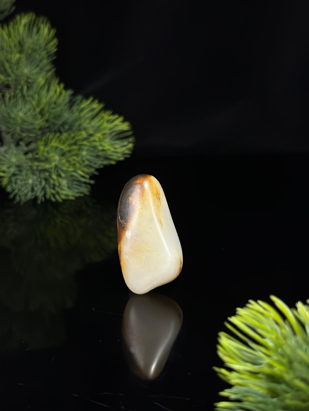 新疆和田玉白玉黑红皮挂件籽（yc479245）