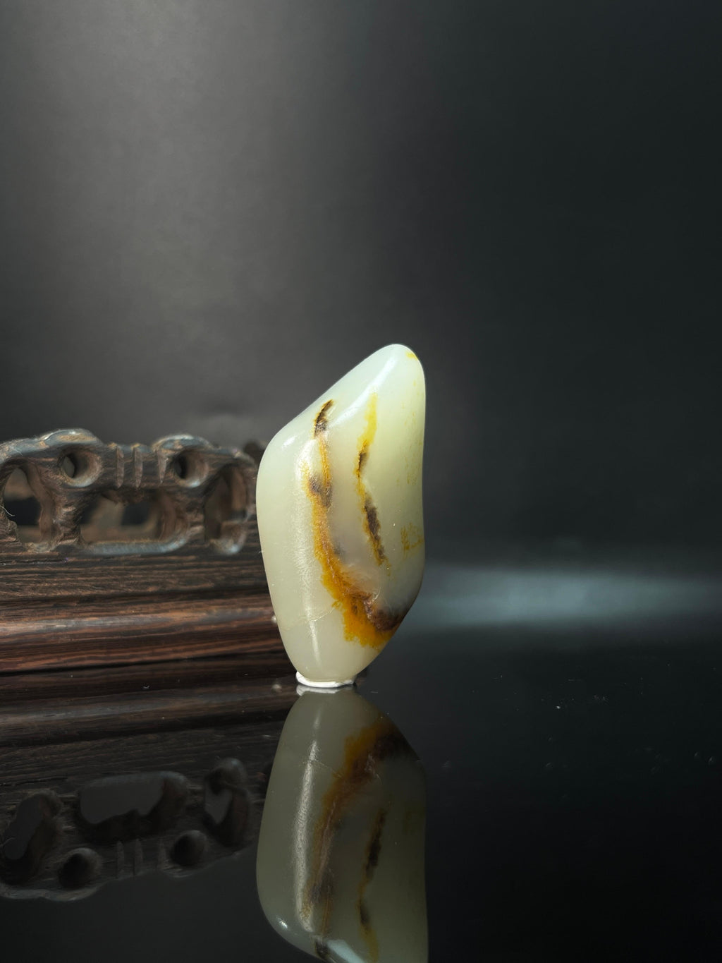 新疆和田玉籽料原石洒金皮挂件（yc236583）