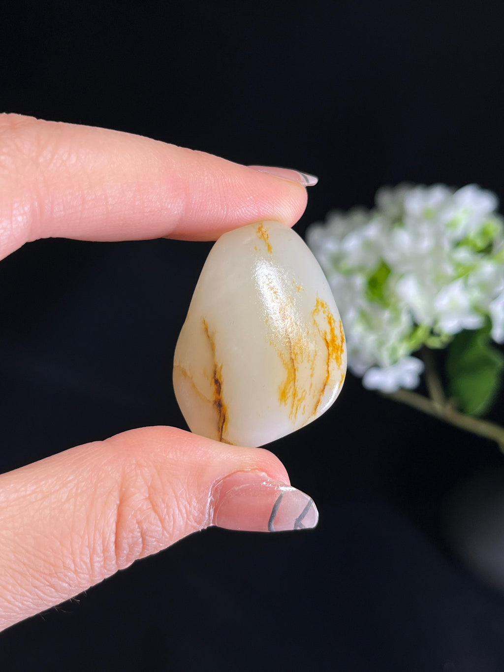 新疆和田玉天然白玉洒金籽料原石挂件（yc250201）