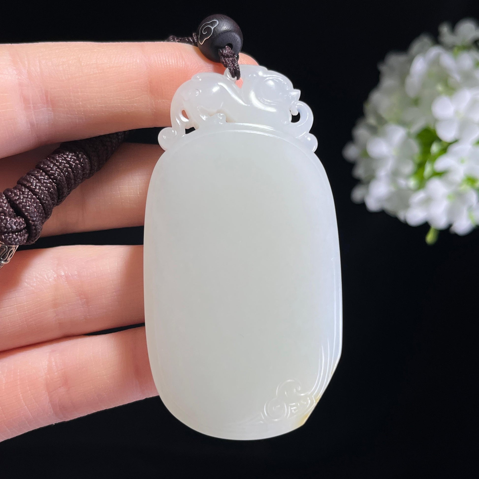 和田玉白玉洒金皮籽料籽料无事牌（yc372544）